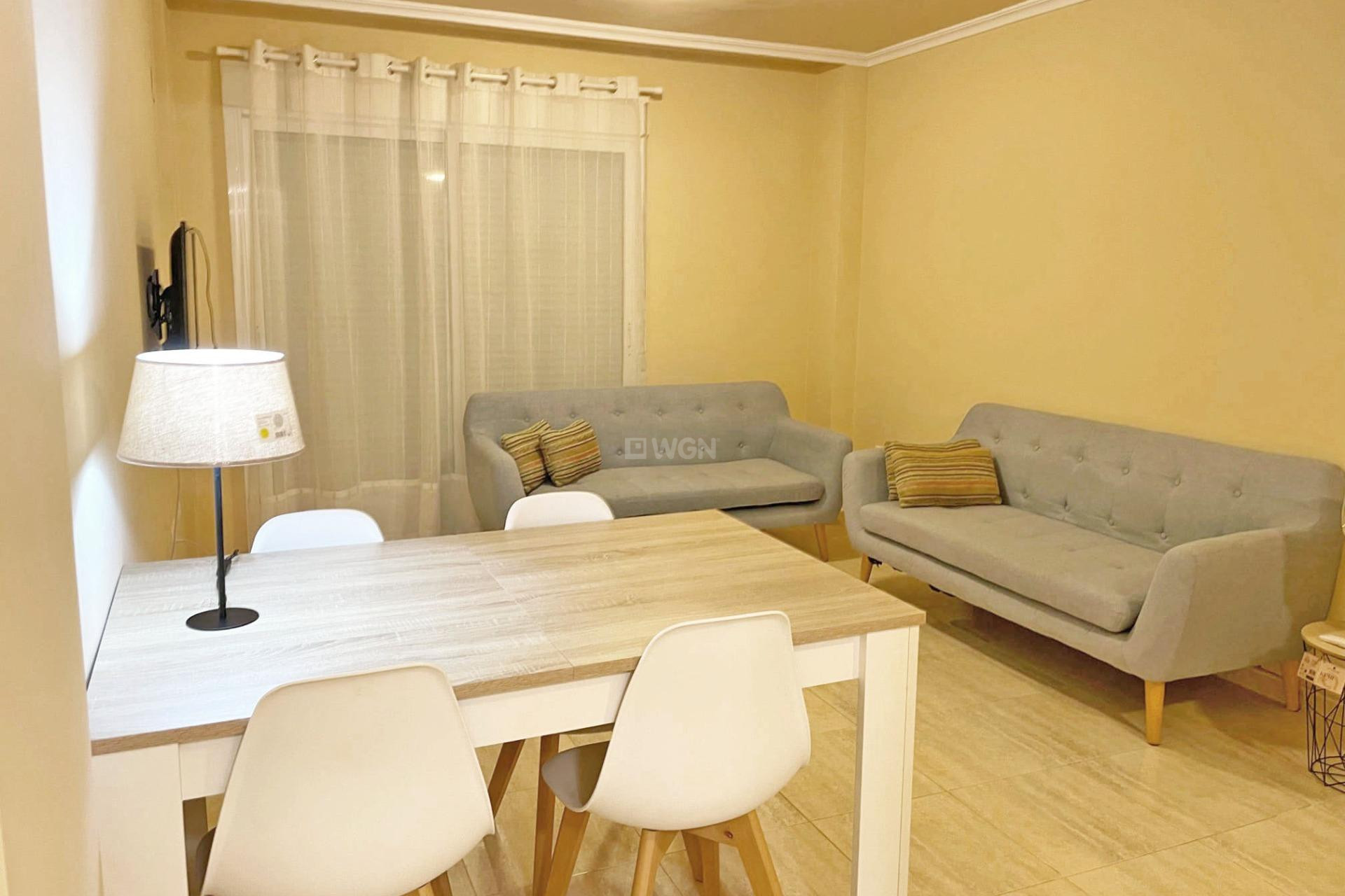 Resale - Apartment / flat - Guardamar del Segura - Puerto Deportivo