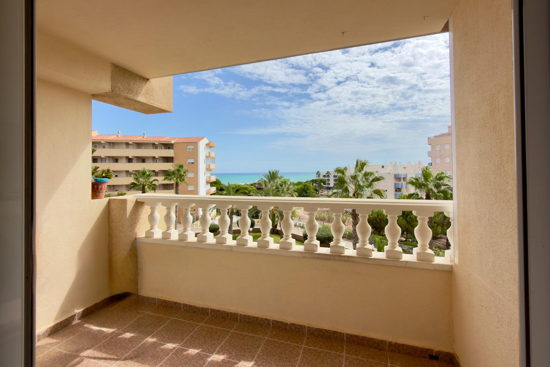 Resale - Apartment / flat - Guardamar del Segura - Urbanizaciones