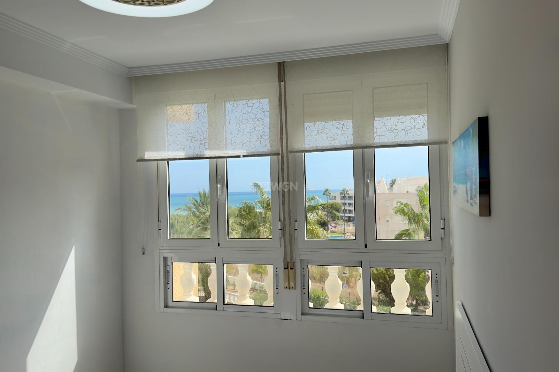 Resale - Apartment / flat - Guardamar del Segura - Urbanizaciones
