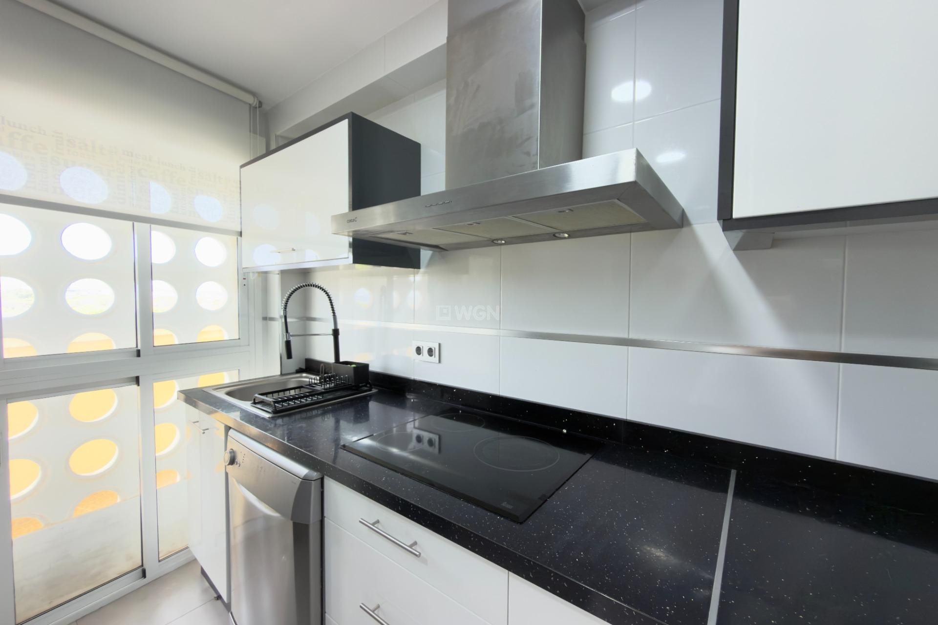Resale - Apartment / flat - Guardamar del Segura - Urbanizaciones