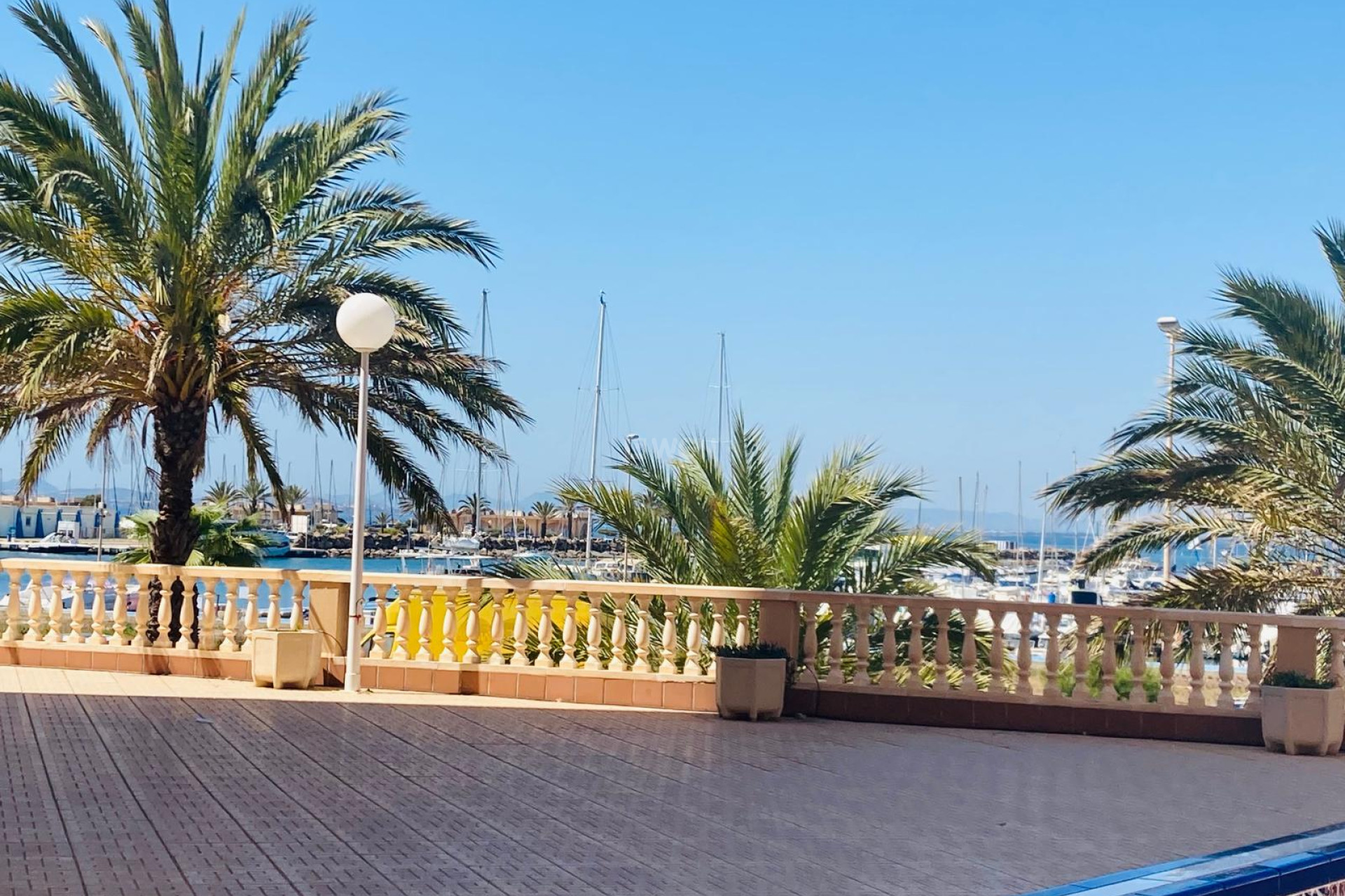 Resale - Apartment / flat - La Manga del Mar Menor - Costa Calida