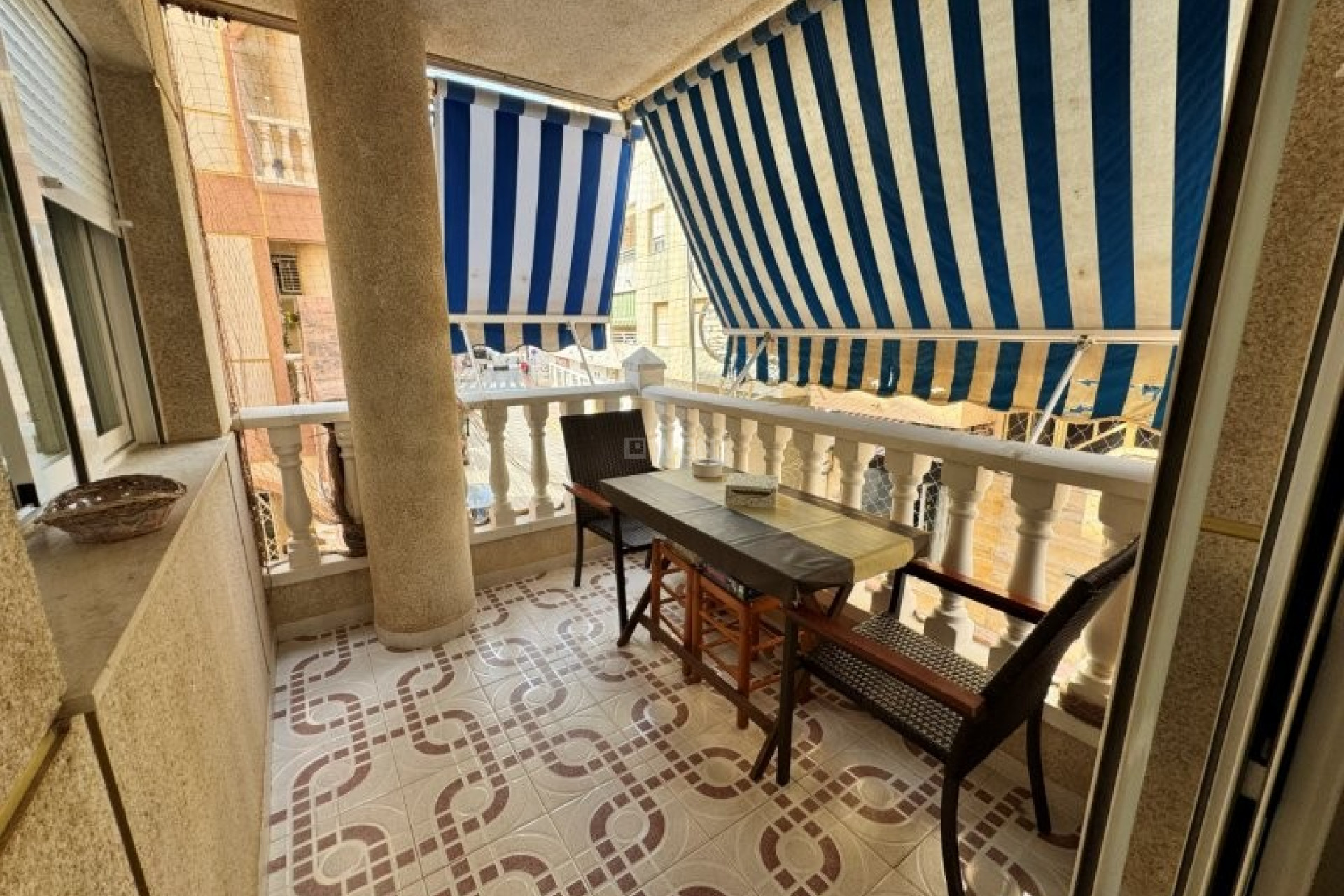 Resale - Apartment / flat - La Mata - Costa Blanca
