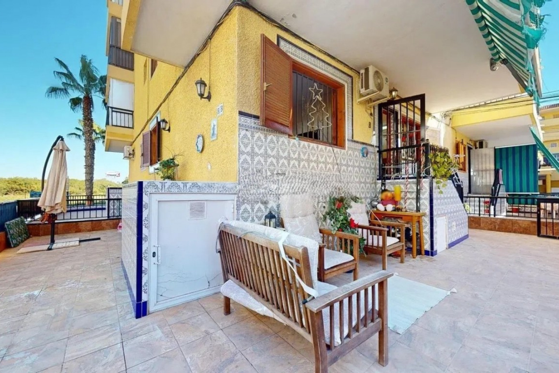 Resale - Apartment / flat - La Mata - Costa Blanca