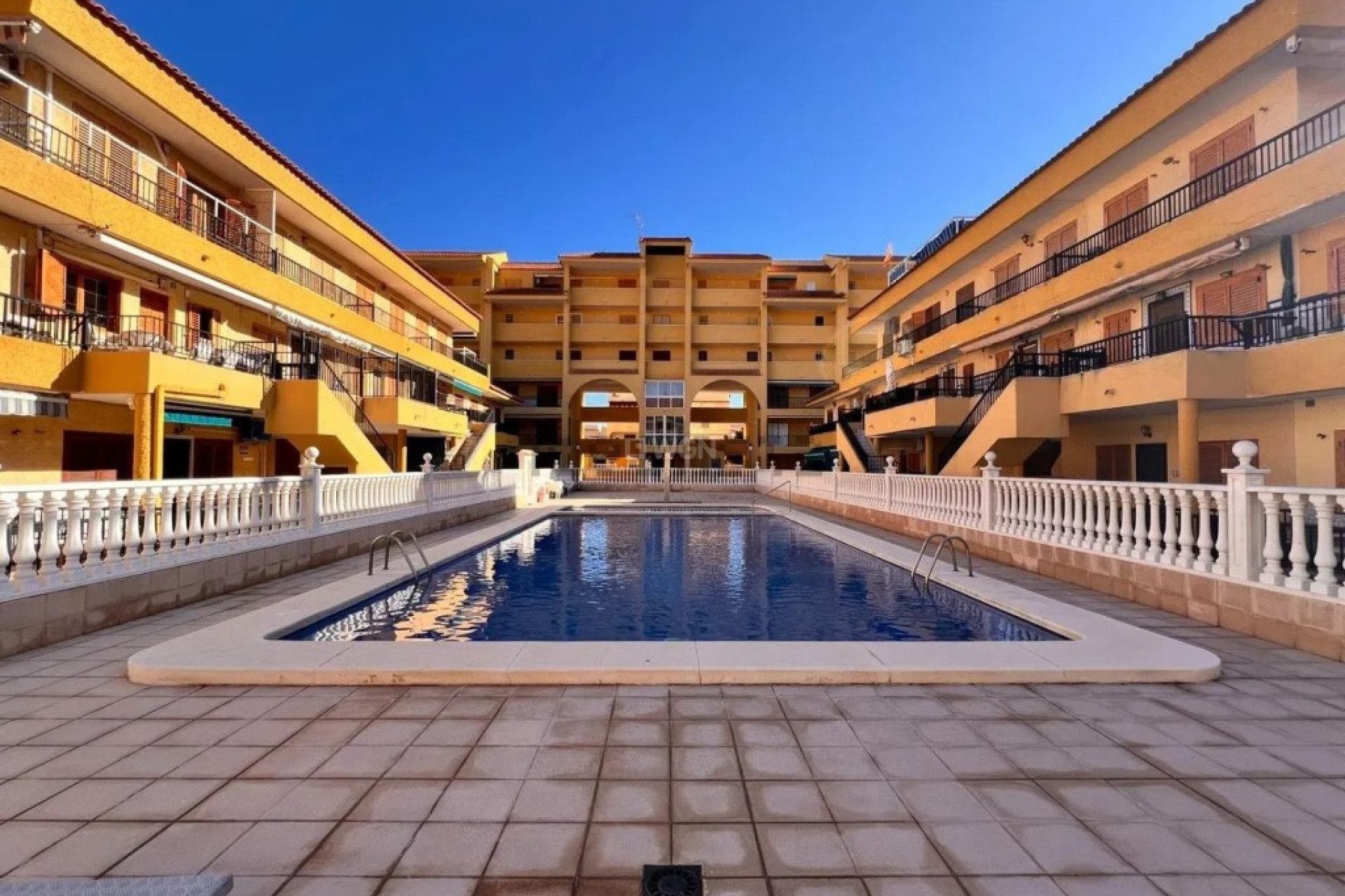 Resale - Apartment / flat - La Mata - Costa Blanca