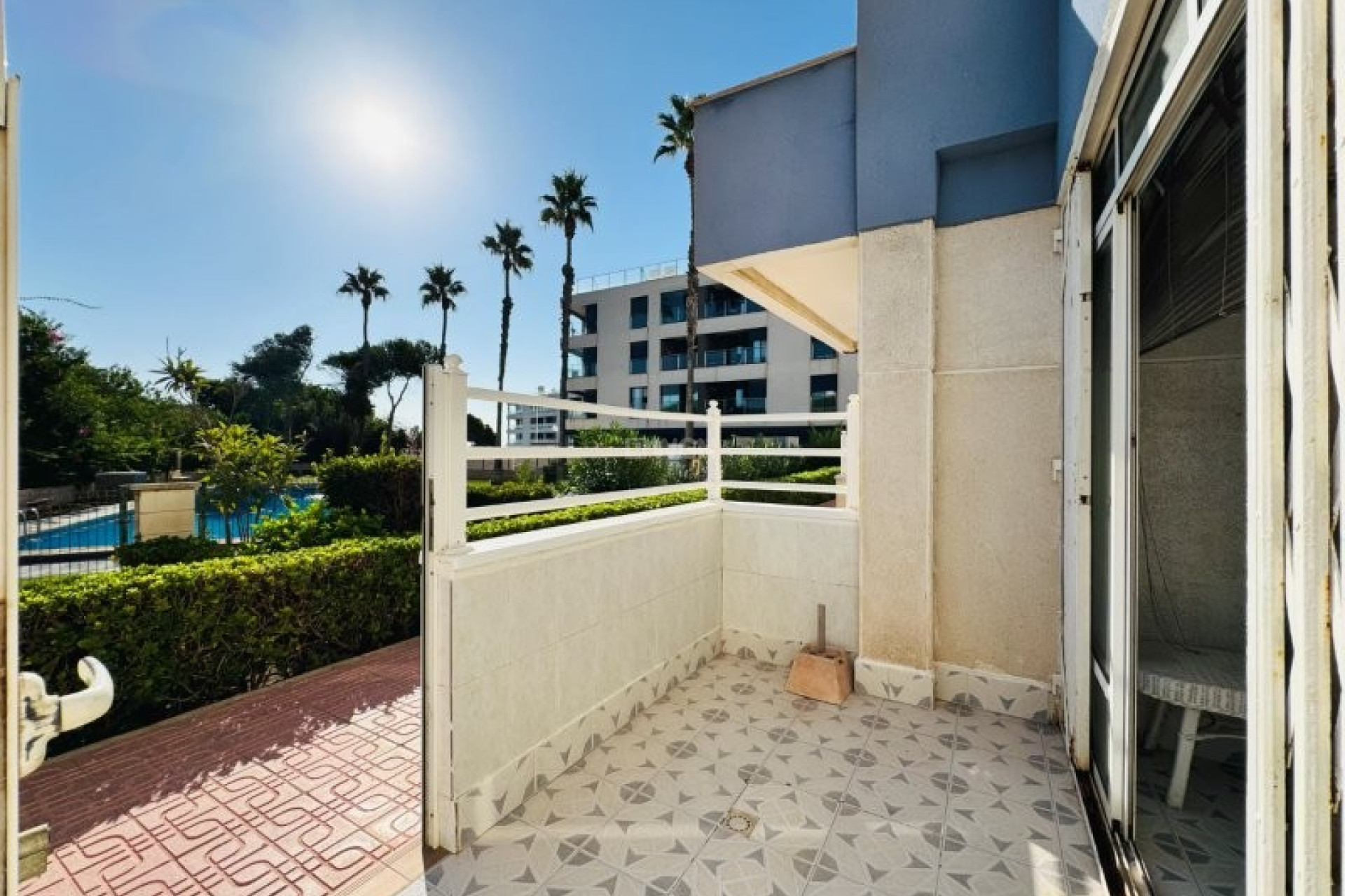 Resale - Apartment / flat - La Mata - Costa Blanca