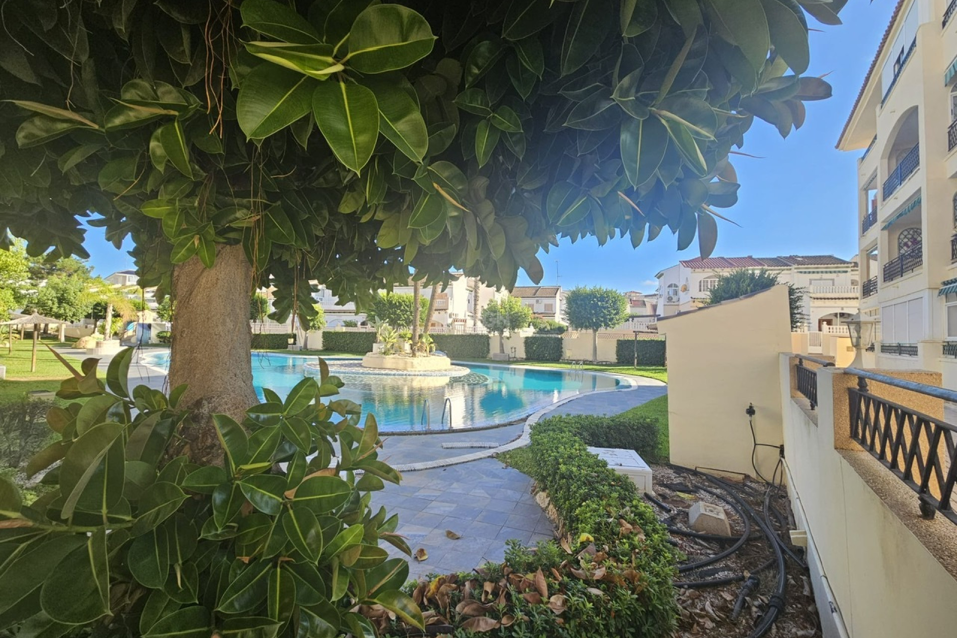 Resale - Apartment / flat - La Mata - Costa Blanca