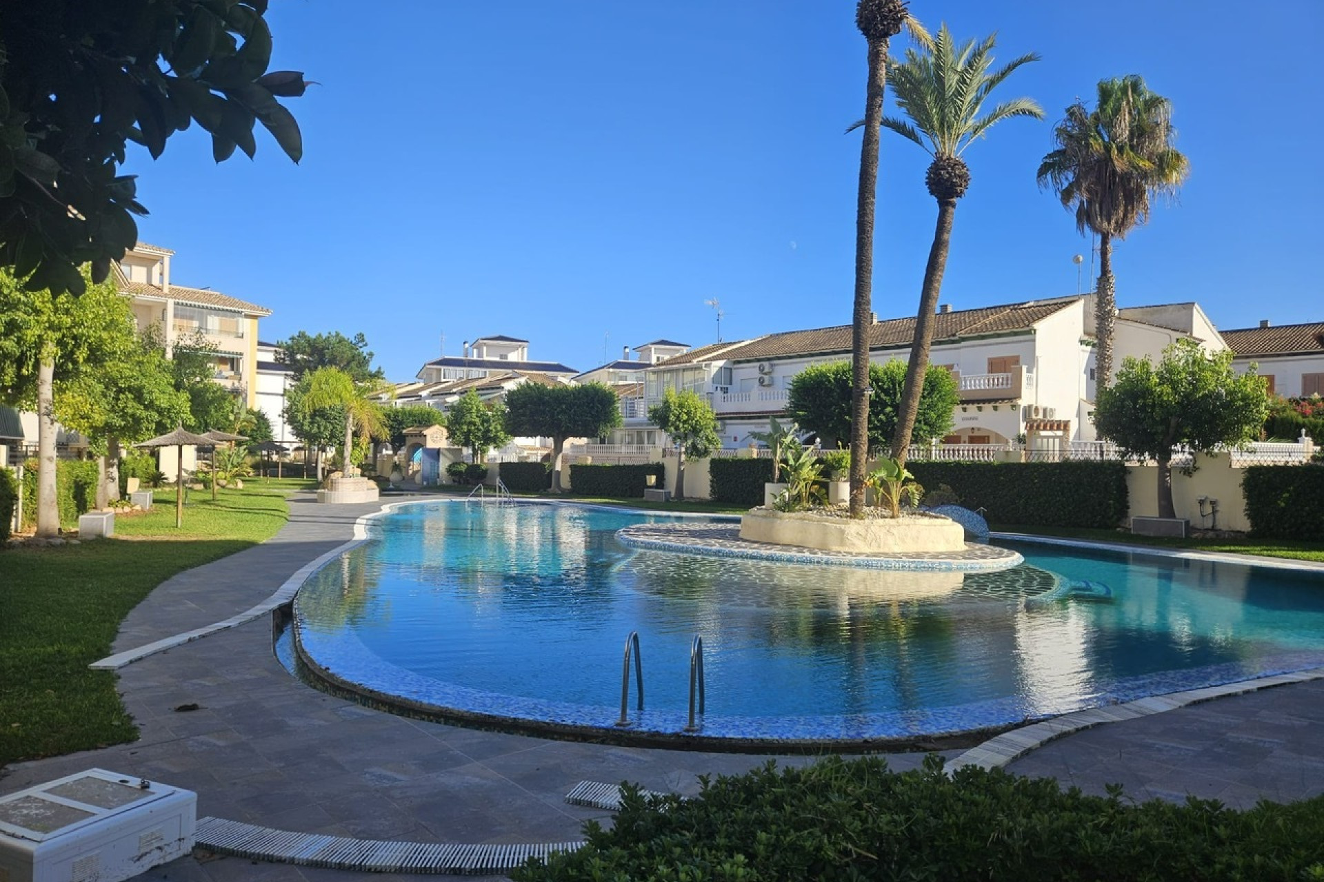 Resale - Apartment / flat - La Mata - Costa Blanca