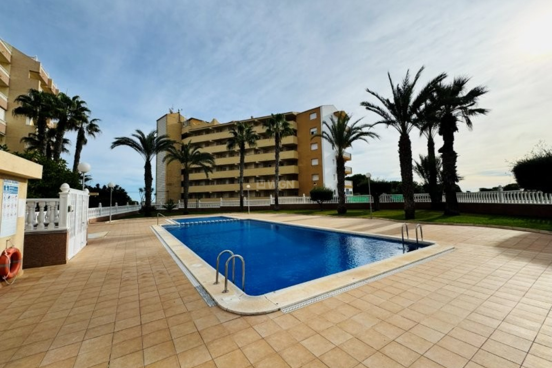 Resale - Apartment / flat - La Mata - Costa Blanca