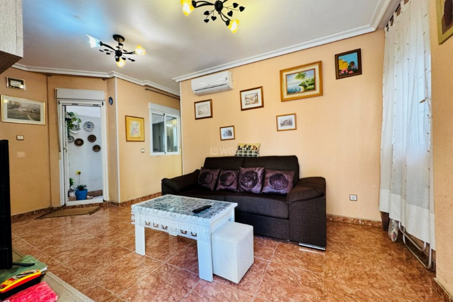 Resale - Apartment / flat - La Mata - Costa Blanca
