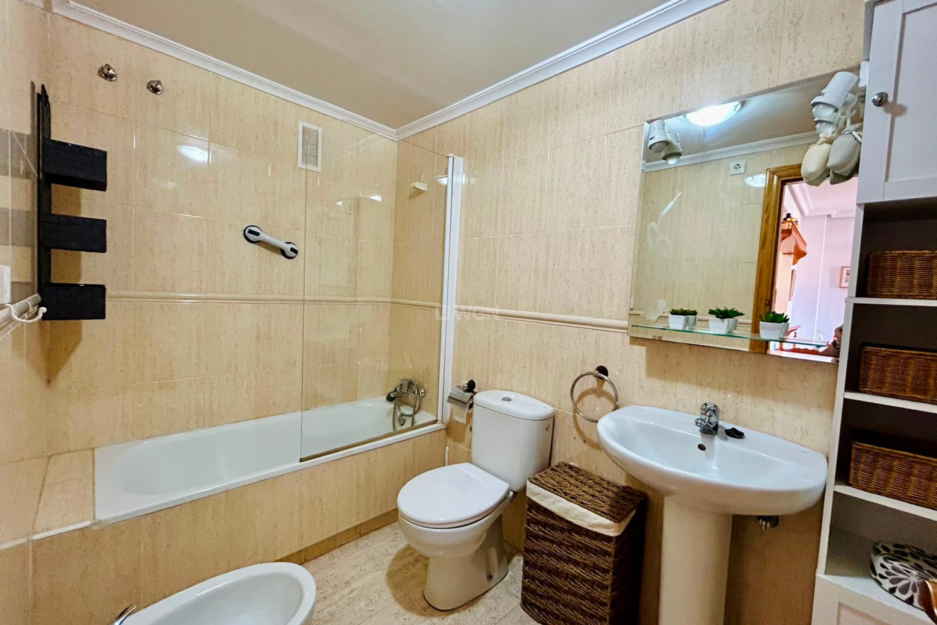 Resale - Apartment / flat - La Mata - Costa Blanca