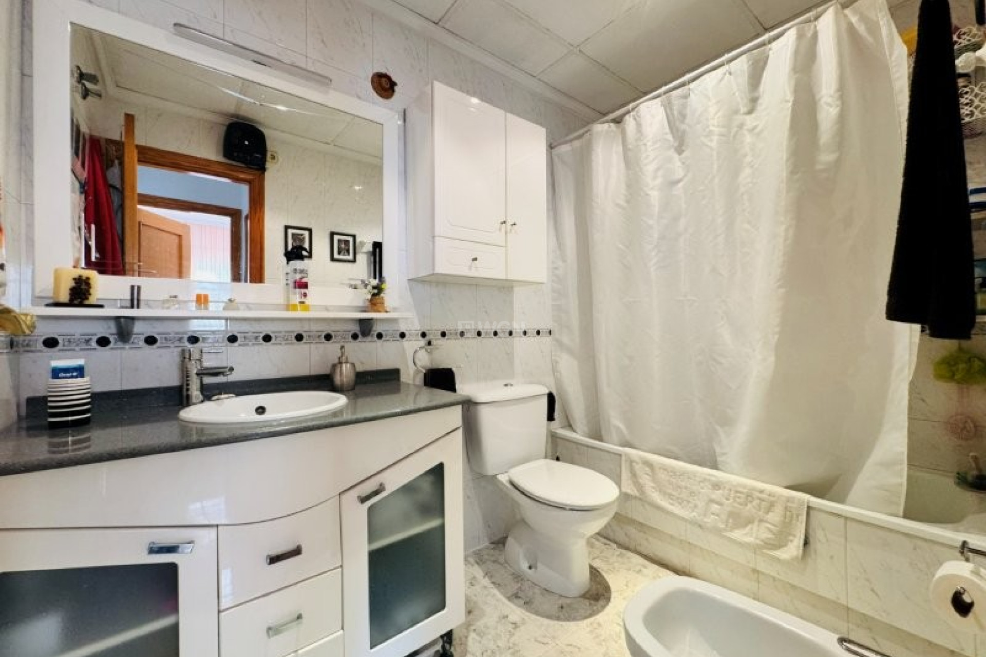 Resale - Apartment / flat - La Mata - Costa Blanca