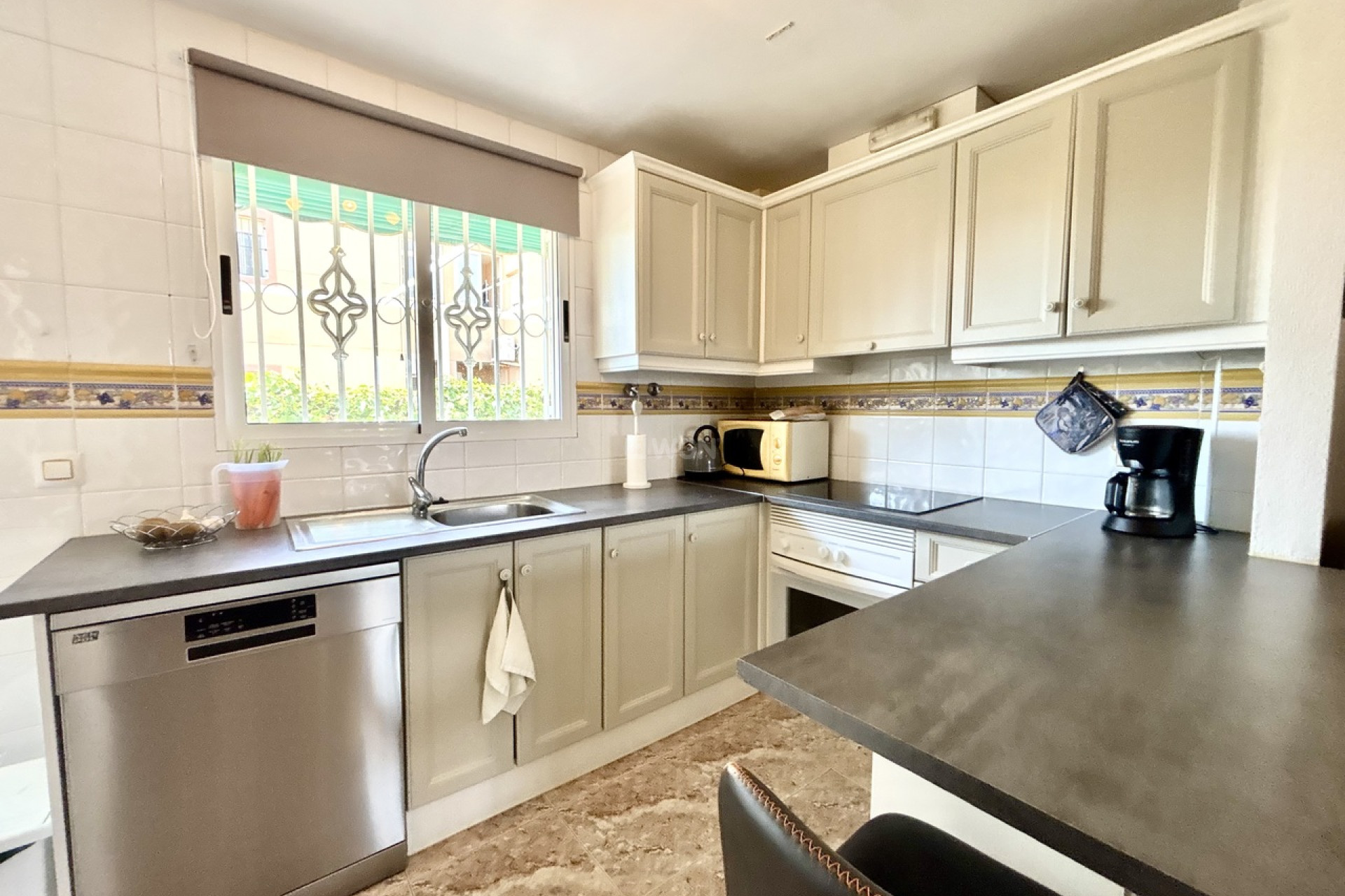 Resale - Apartment / flat - La Zenia - Costa Blanca