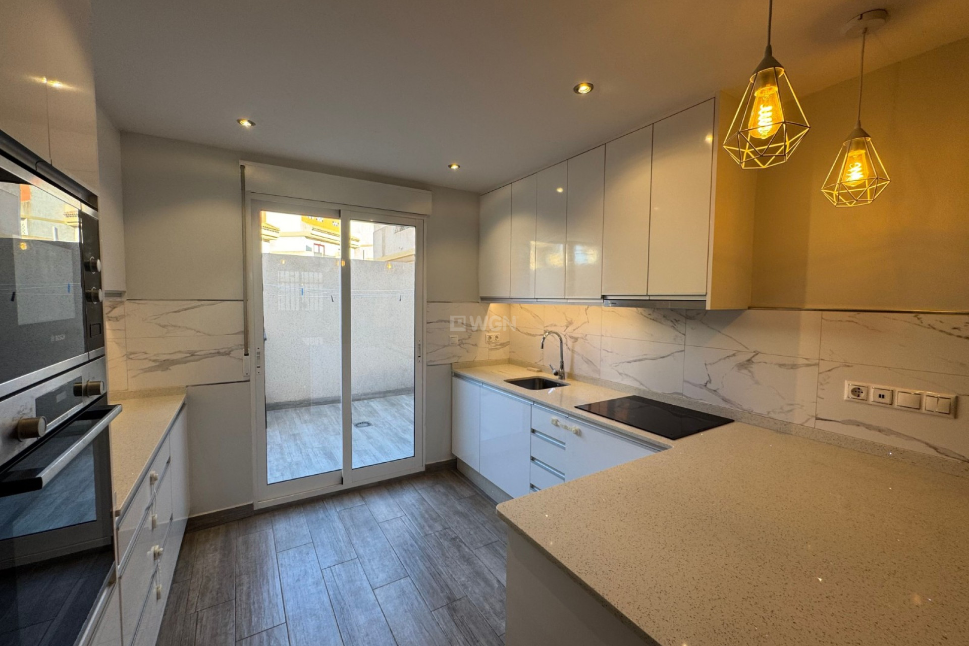 Resale - Apartment / flat - La Zenia - Costa Blanca