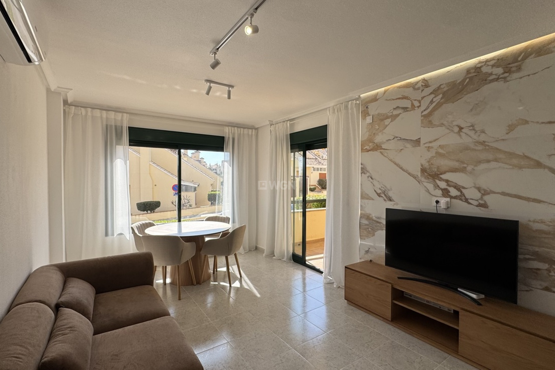 Resale - Apartment / flat - Lomas De Campoamor - Costa Blanca