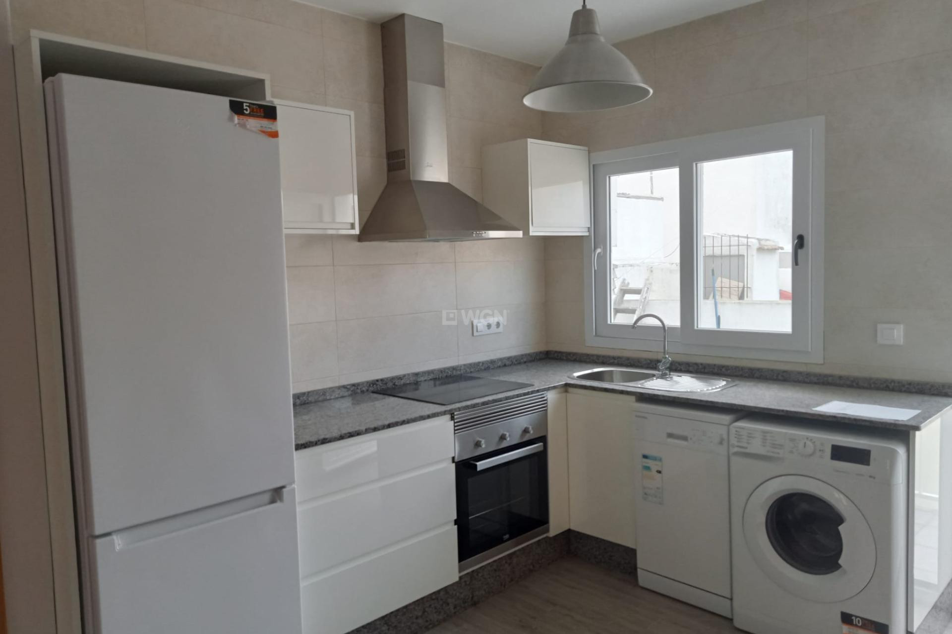 Resale - Apartment / flat - Los Alcázares - Centro