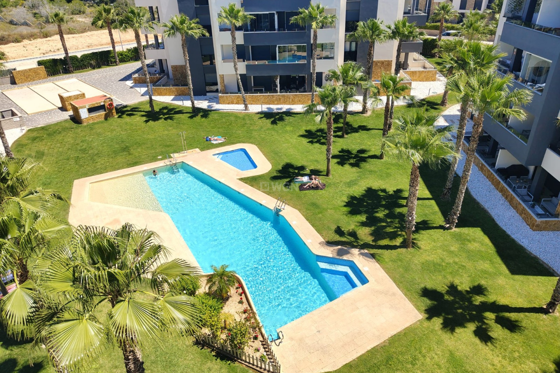 Resale - Apartment / flat - Los Altos - Costa Blanca