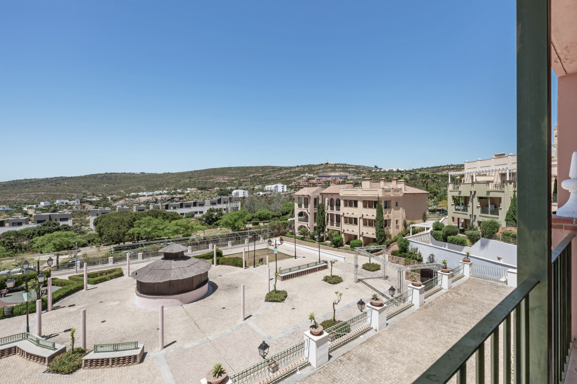 Resale - Apartment / flat - Manilva - Costa del Sol