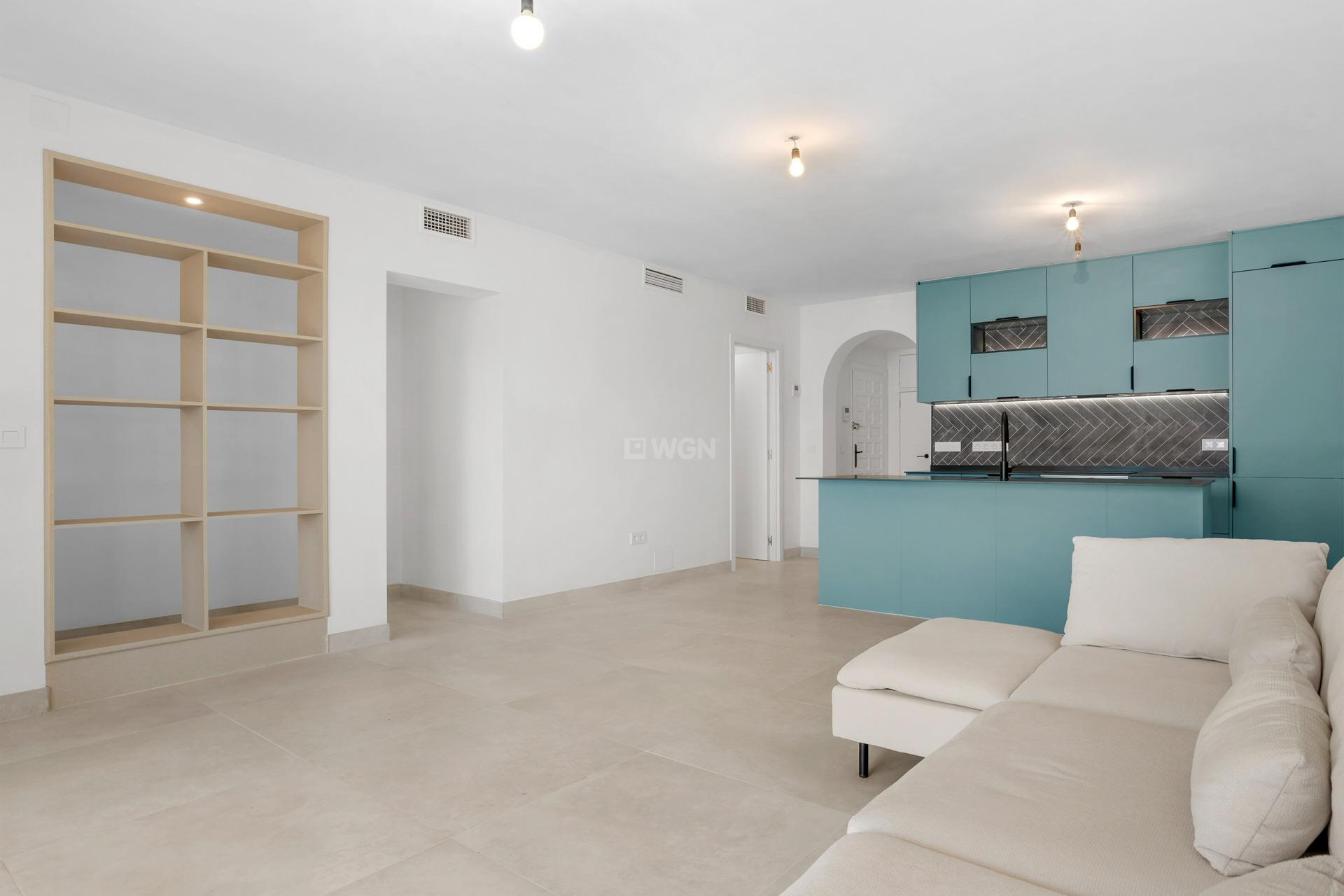 Resale - Apartment / flat - Marbella - Nueva Andalucia