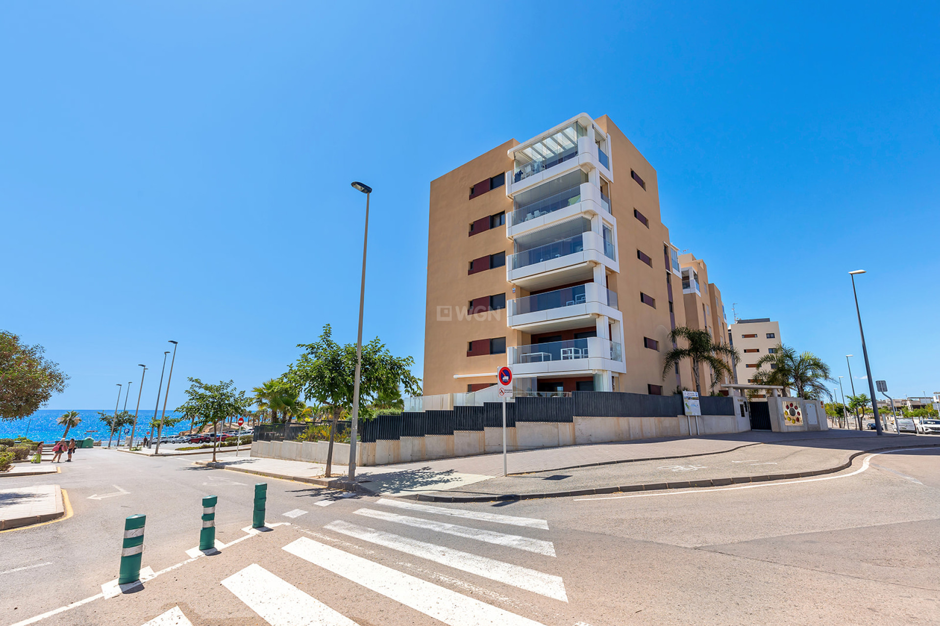 Resale - Apartment / flat - Mil Palmeras - Costa Blanca