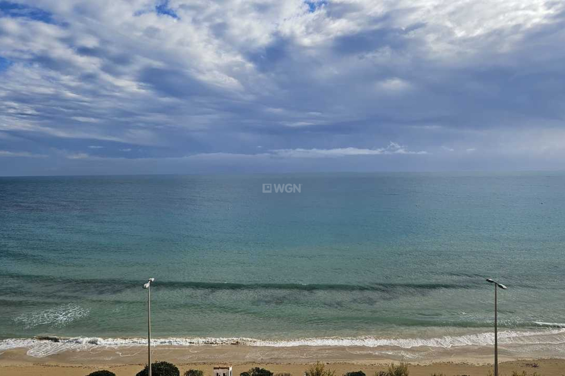 Resale - Apartment / flat - Mil Palmeras - Costa Blanca