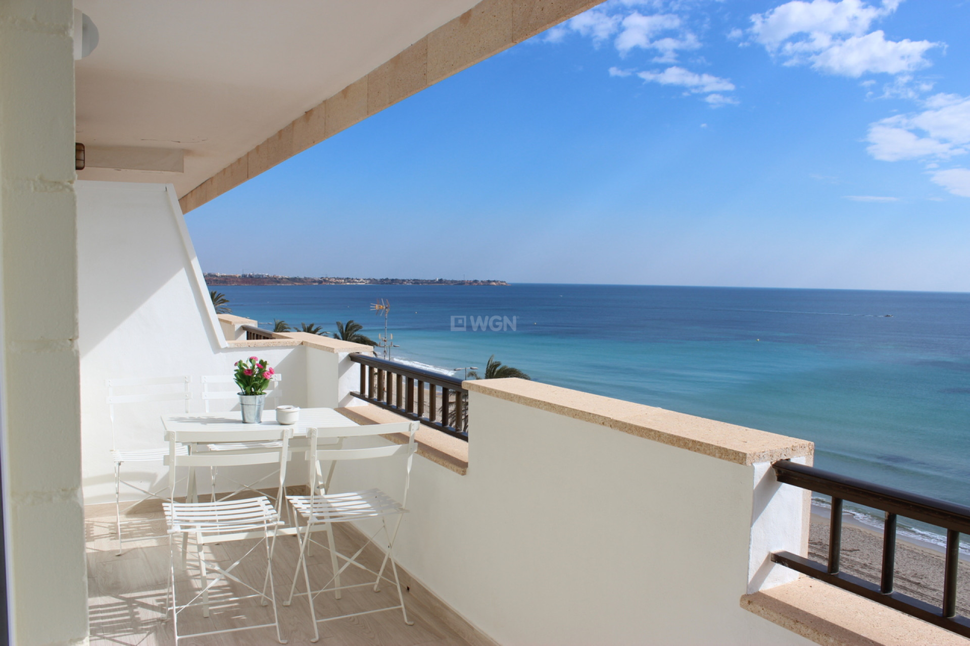 Resale - Apartment / flat - Mil Palmeras - Costa Blanca