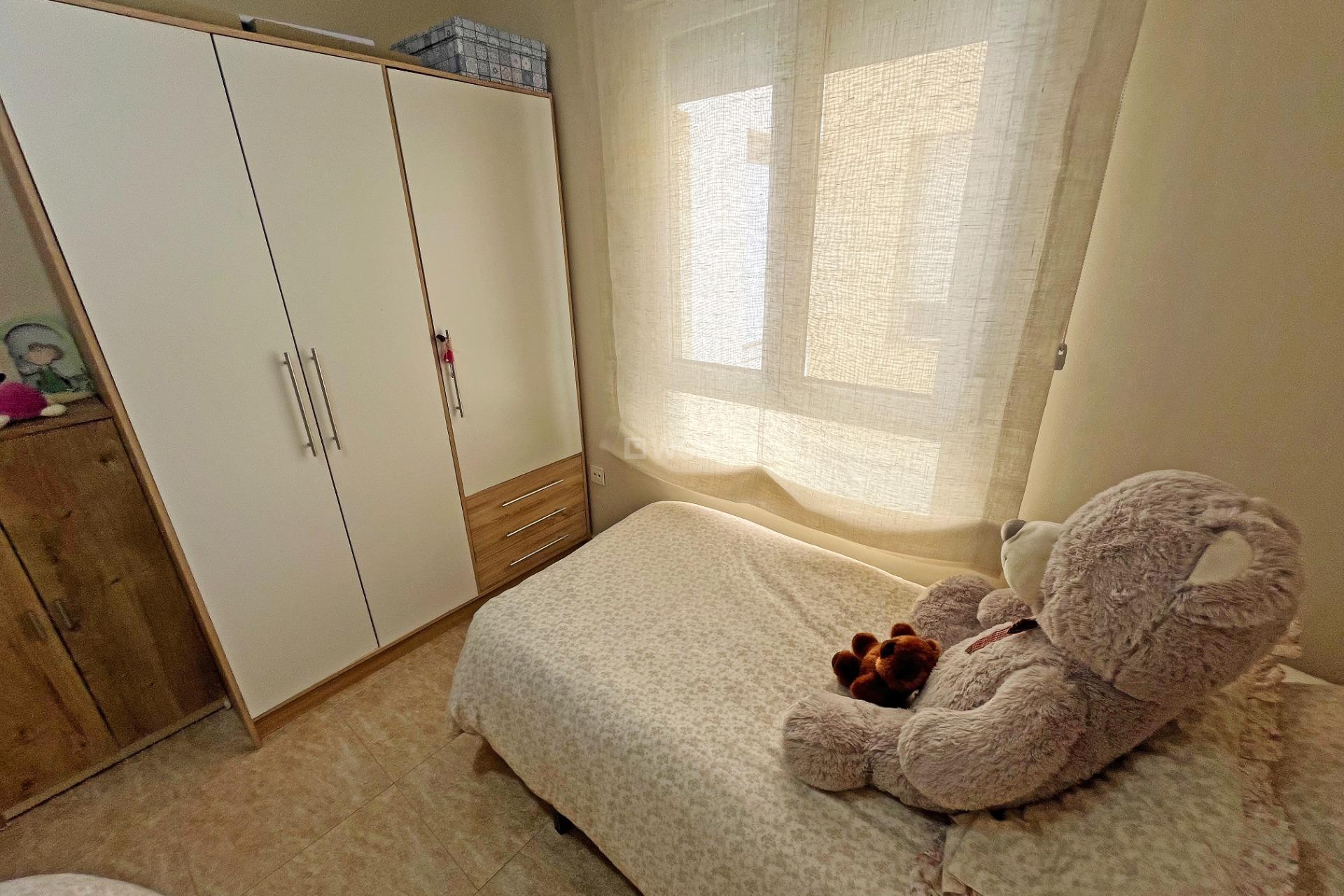Resale - Apartment / flat - Novelda - Barrio San Roque