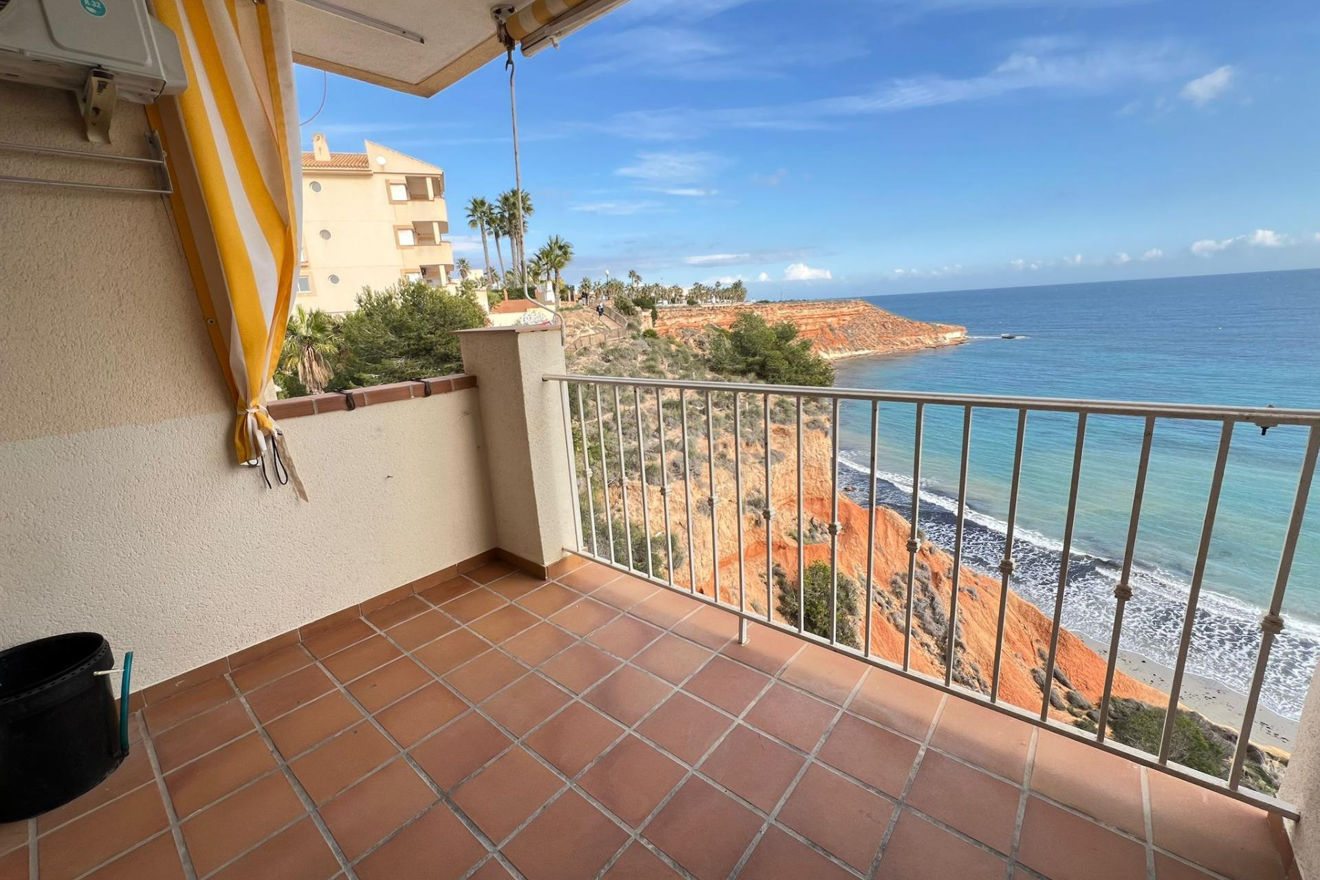 Resale - Apartment / flat - Orihuela Costa - Campoamor