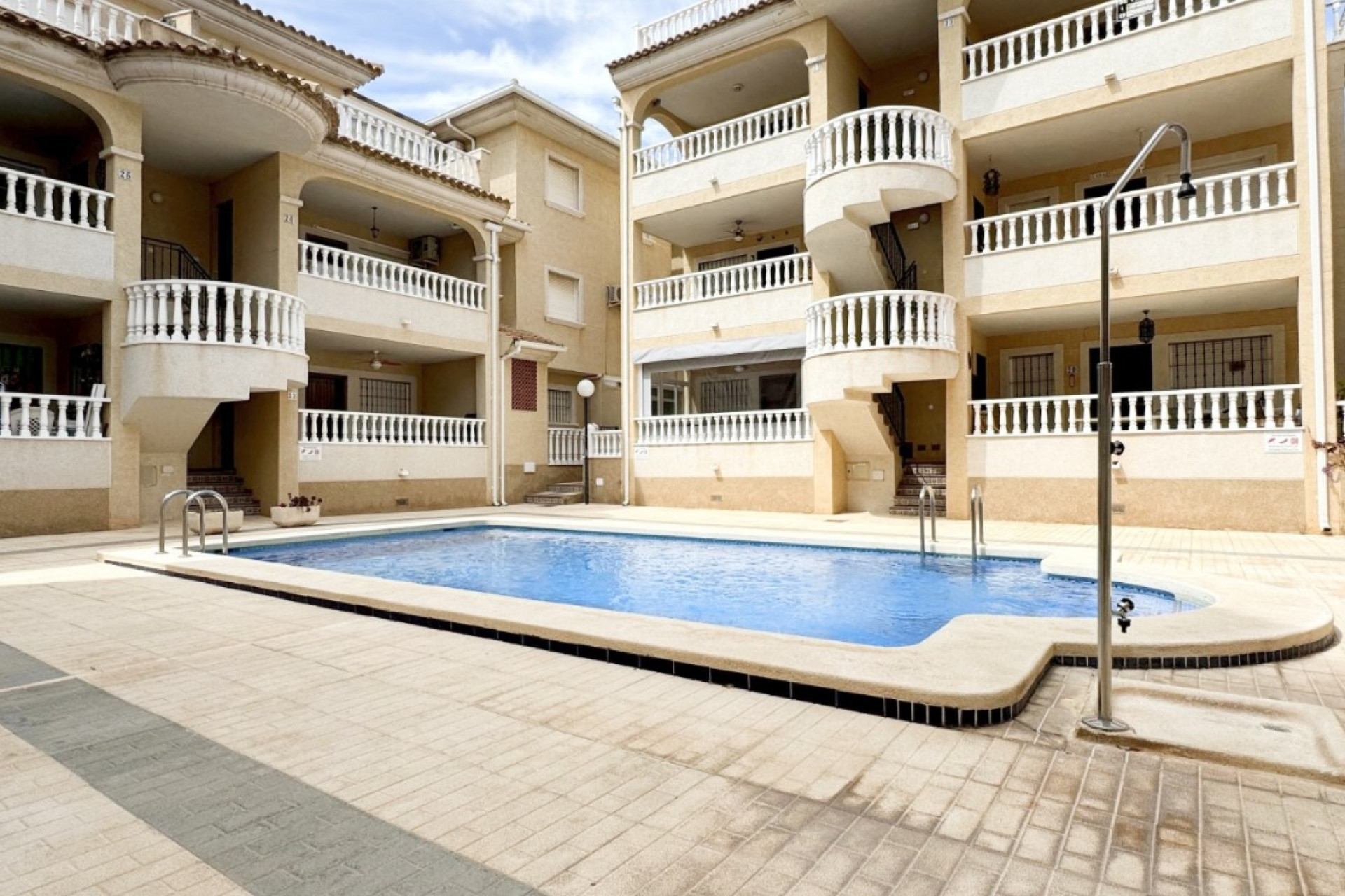 Resale - Apartment / flat - Orihuela Costa - Costa Blanca