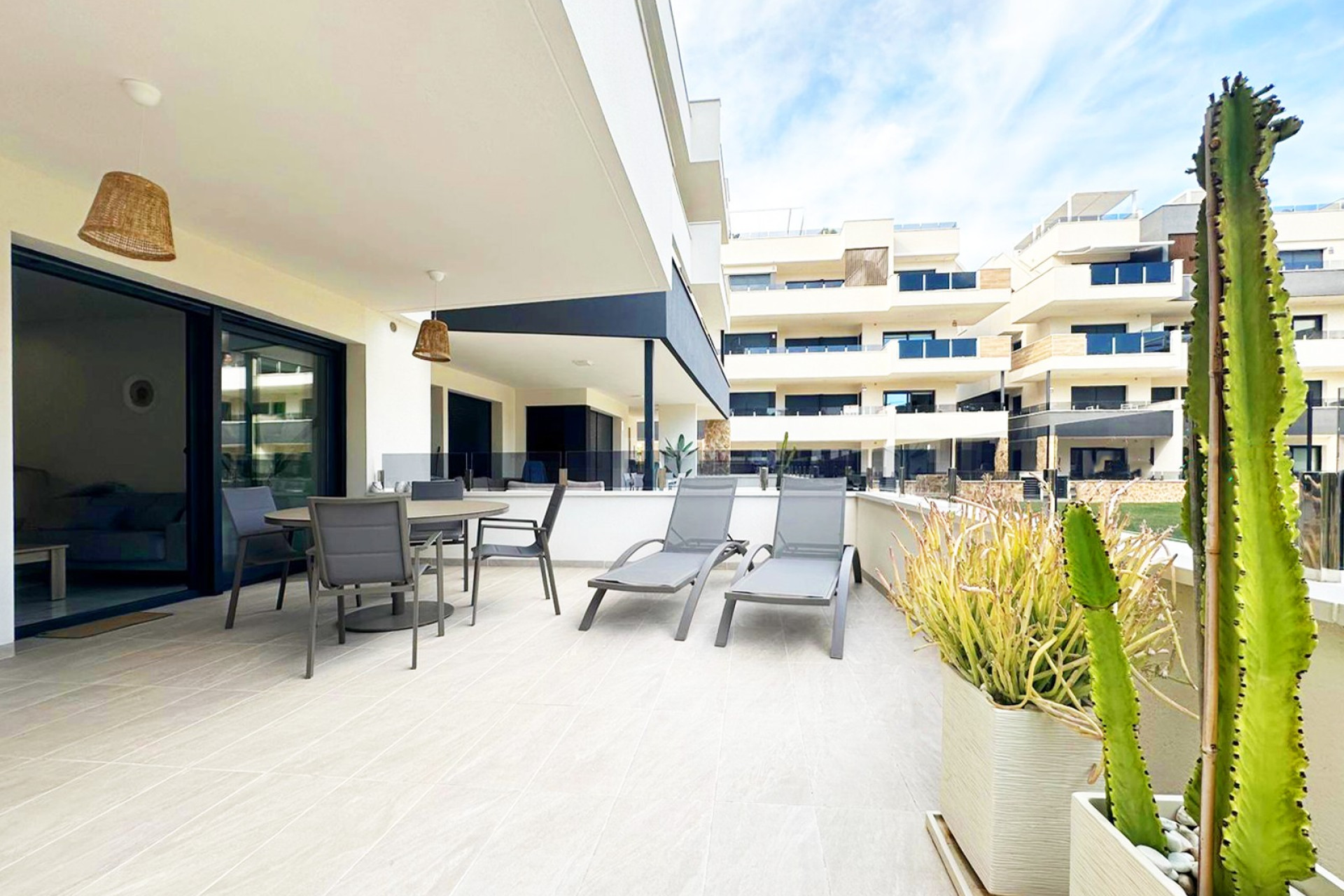 Resale - Apartment / flat - Orihuela Costa - Costa Blanca