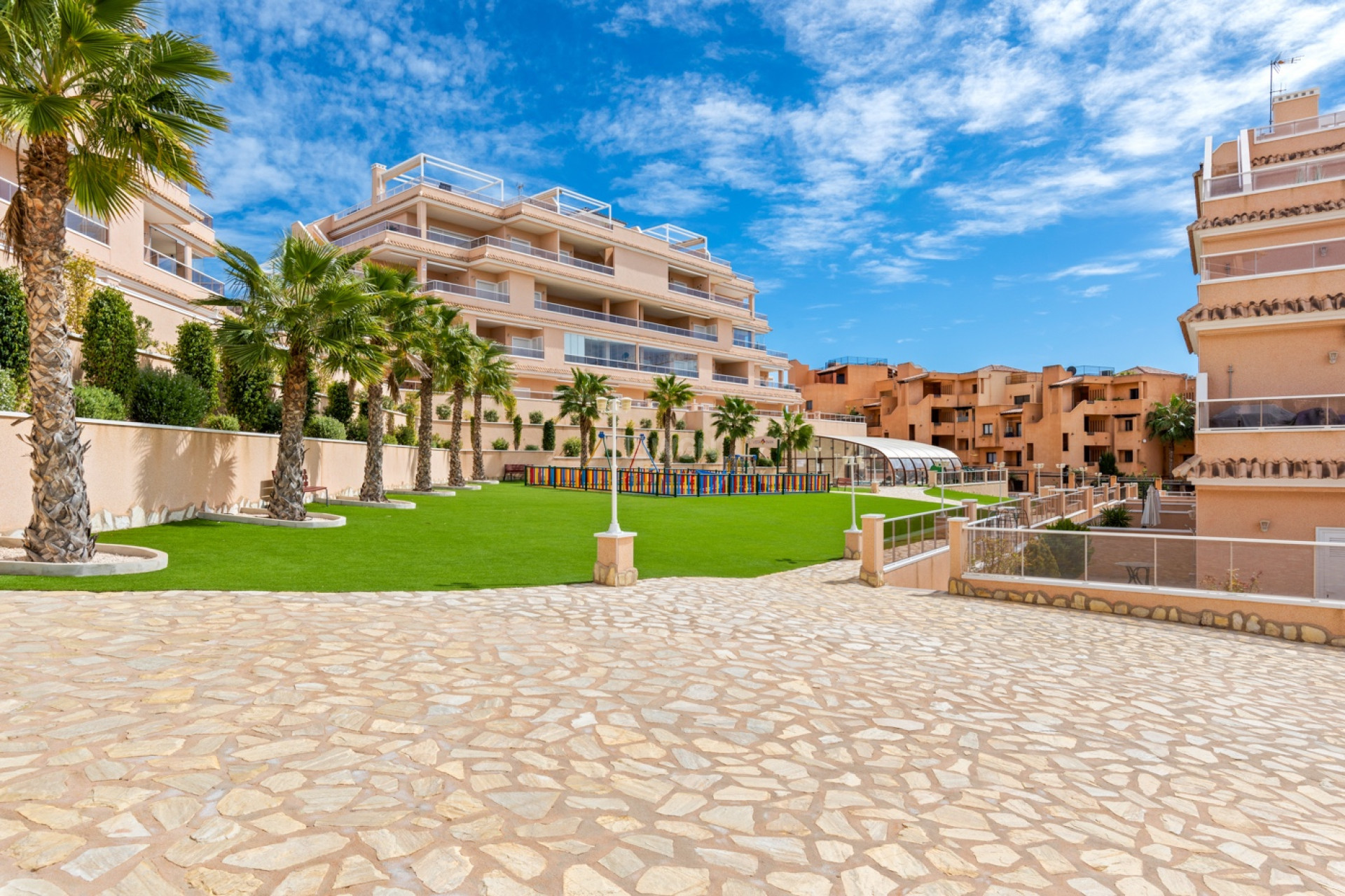 Resale - Apartment / flat - Orihuela Costa - Costa Blanca