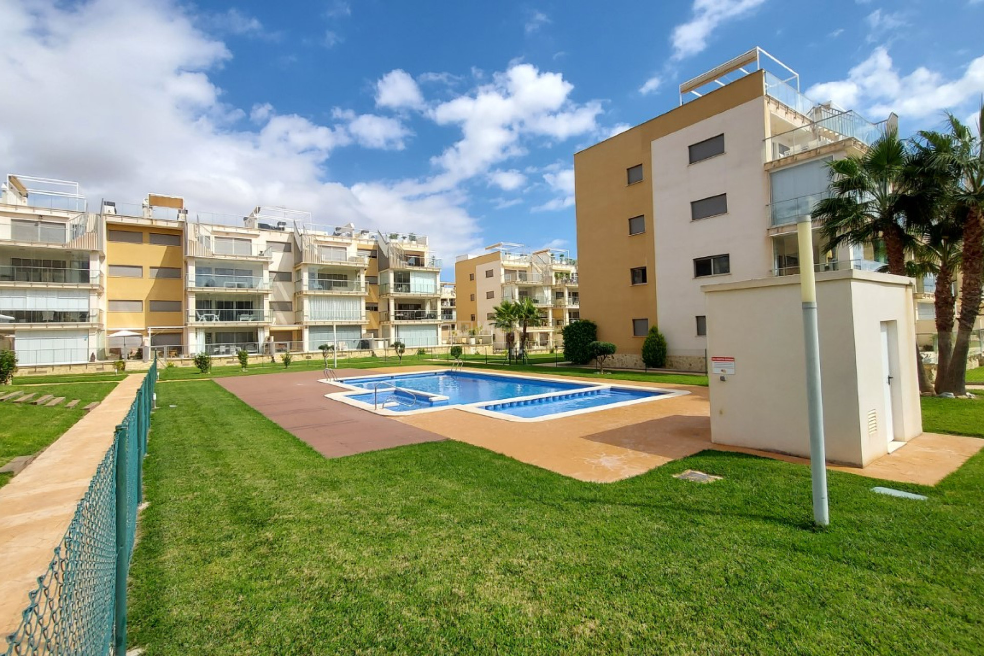 Resale - Apartment / flat - Orihuela Costa - Costa Blanca