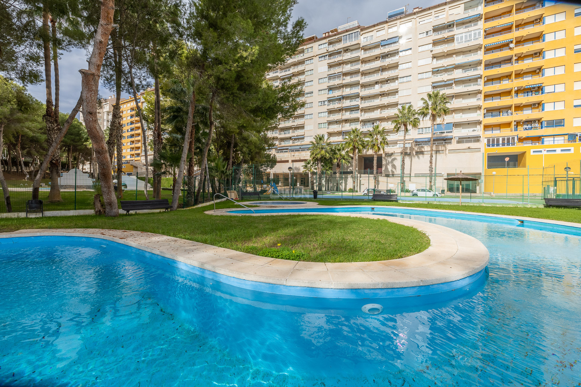 Resale - Apartment / flat - Orihuela Costa - Costa Blanca