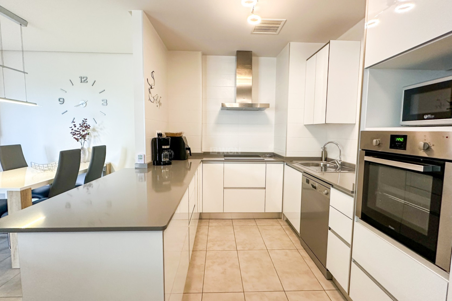 Resale - Apartment / flat - Orihuela Costa - Costa Blanca