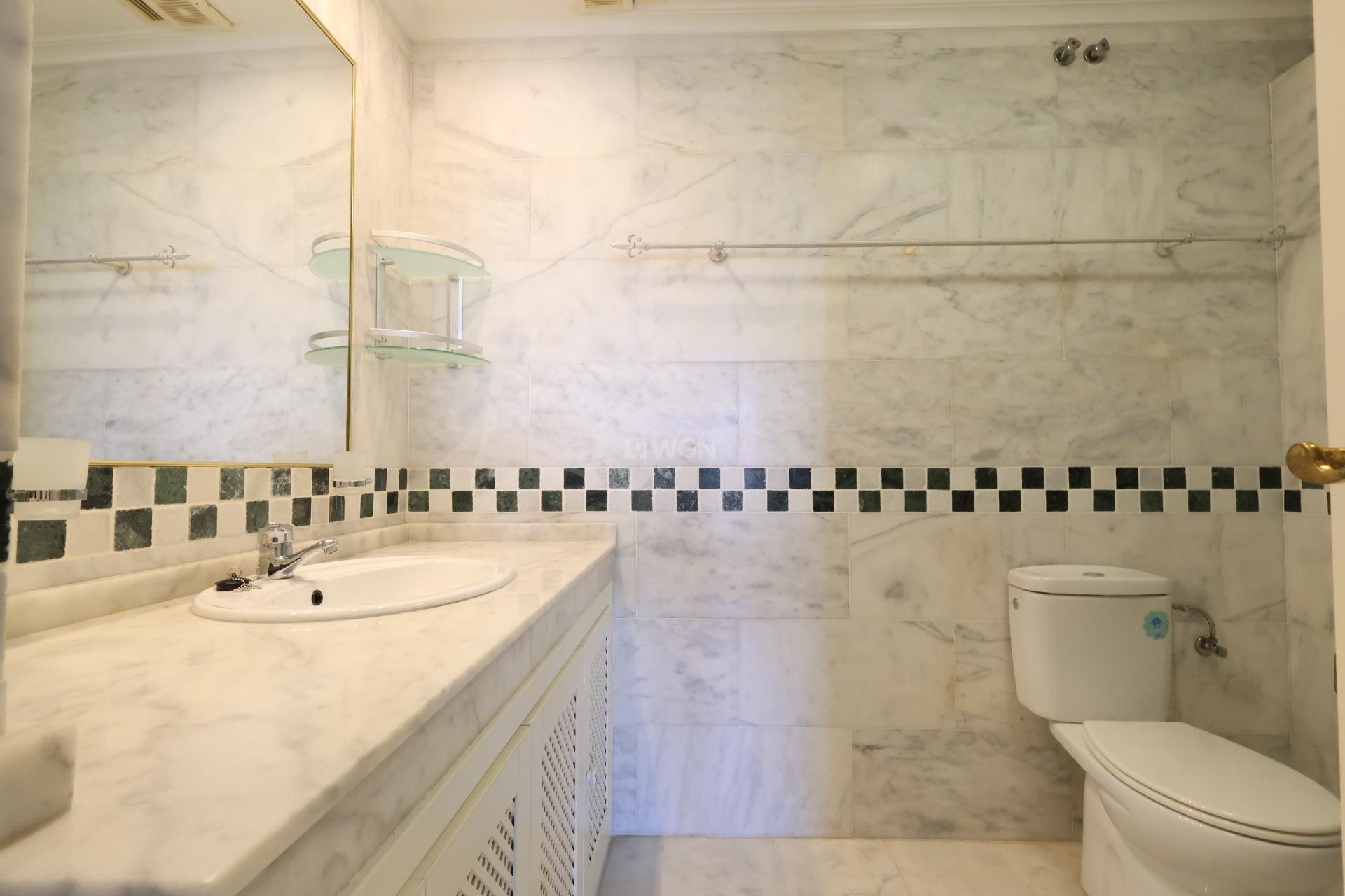 Resale - Apartment / flat - Orihuela Costa - Costa Blanca