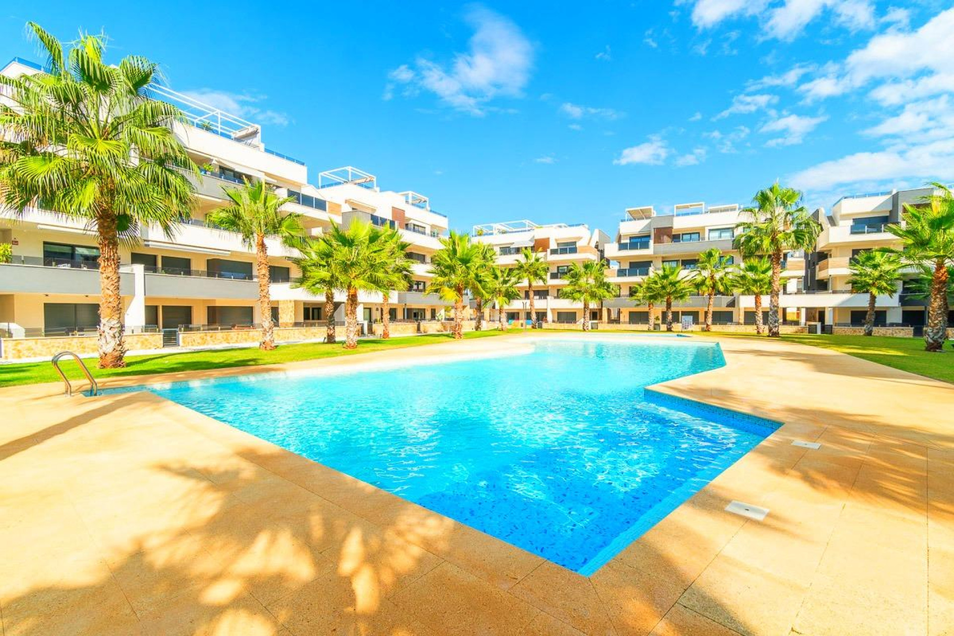 Resale - Apartment / flat - Orihuela Costa - Las Mimosas