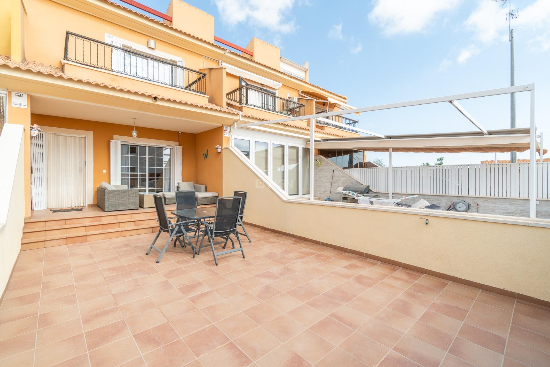 Resale - Apartment / flat - Orihuela Costa - Los Dolses