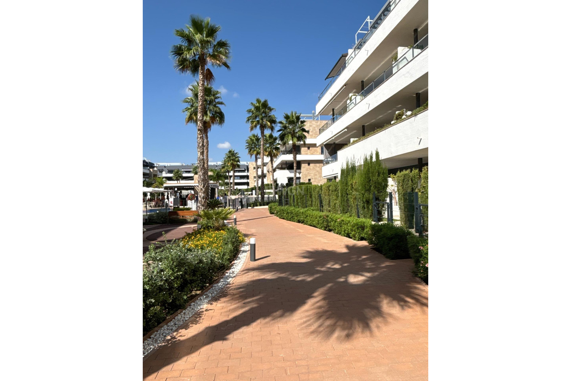 Resale - Apartment / flat - Orihuela Costa - Playa Flamenca