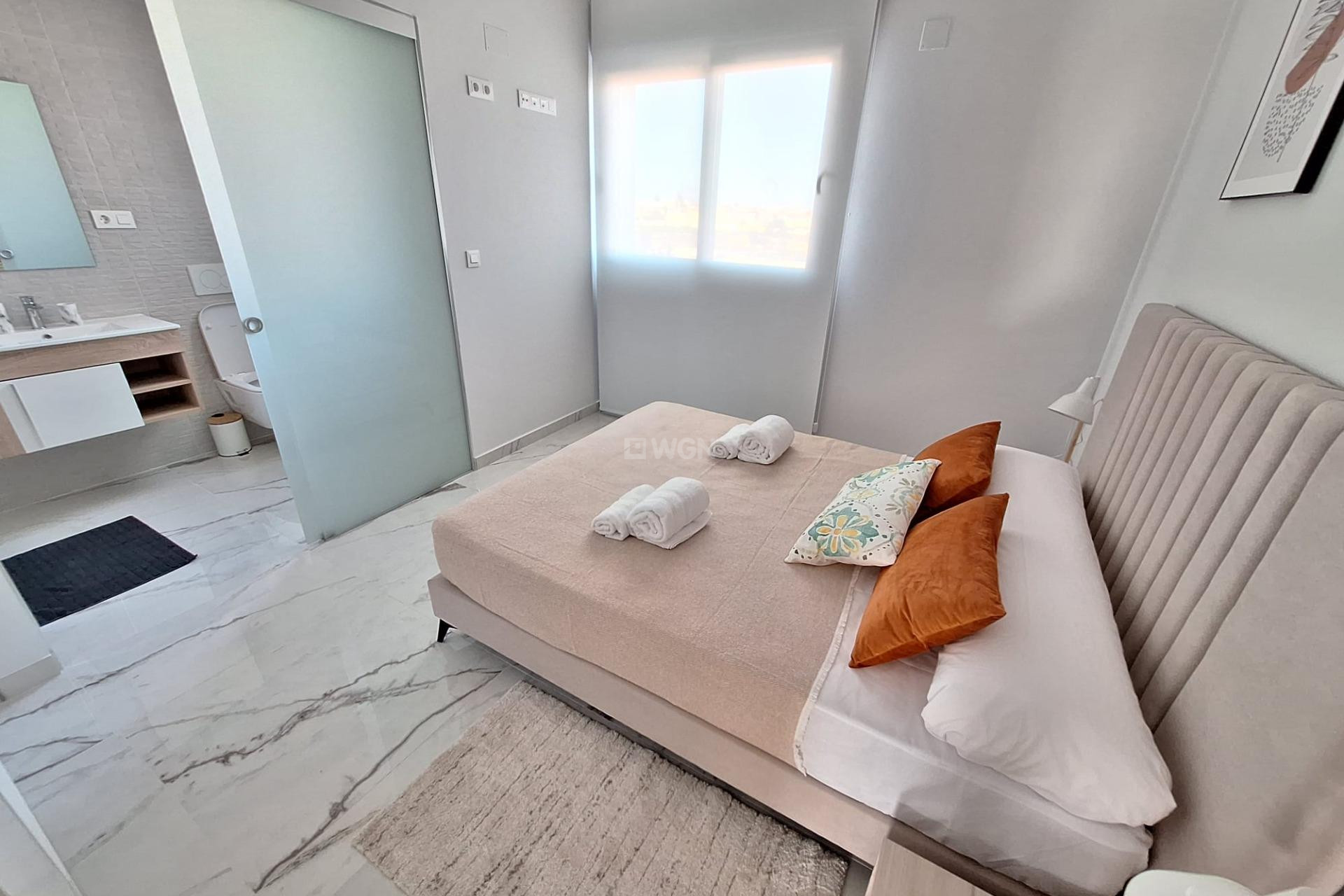 Resale - Apartment / flat - Orihuela Costa - Punta Prima