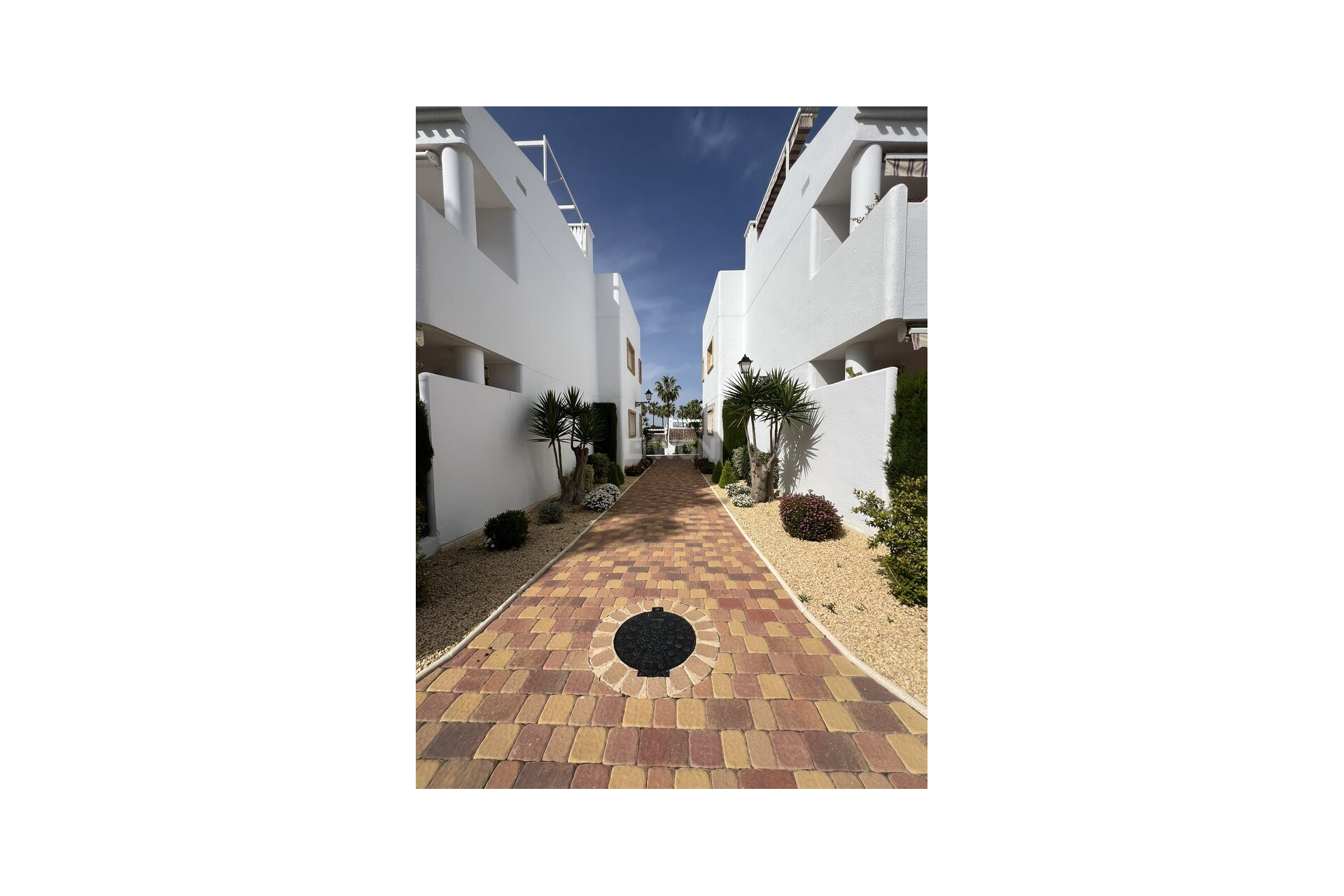 Resale - Apartment / flat - Orihuela Costa - Villamartín