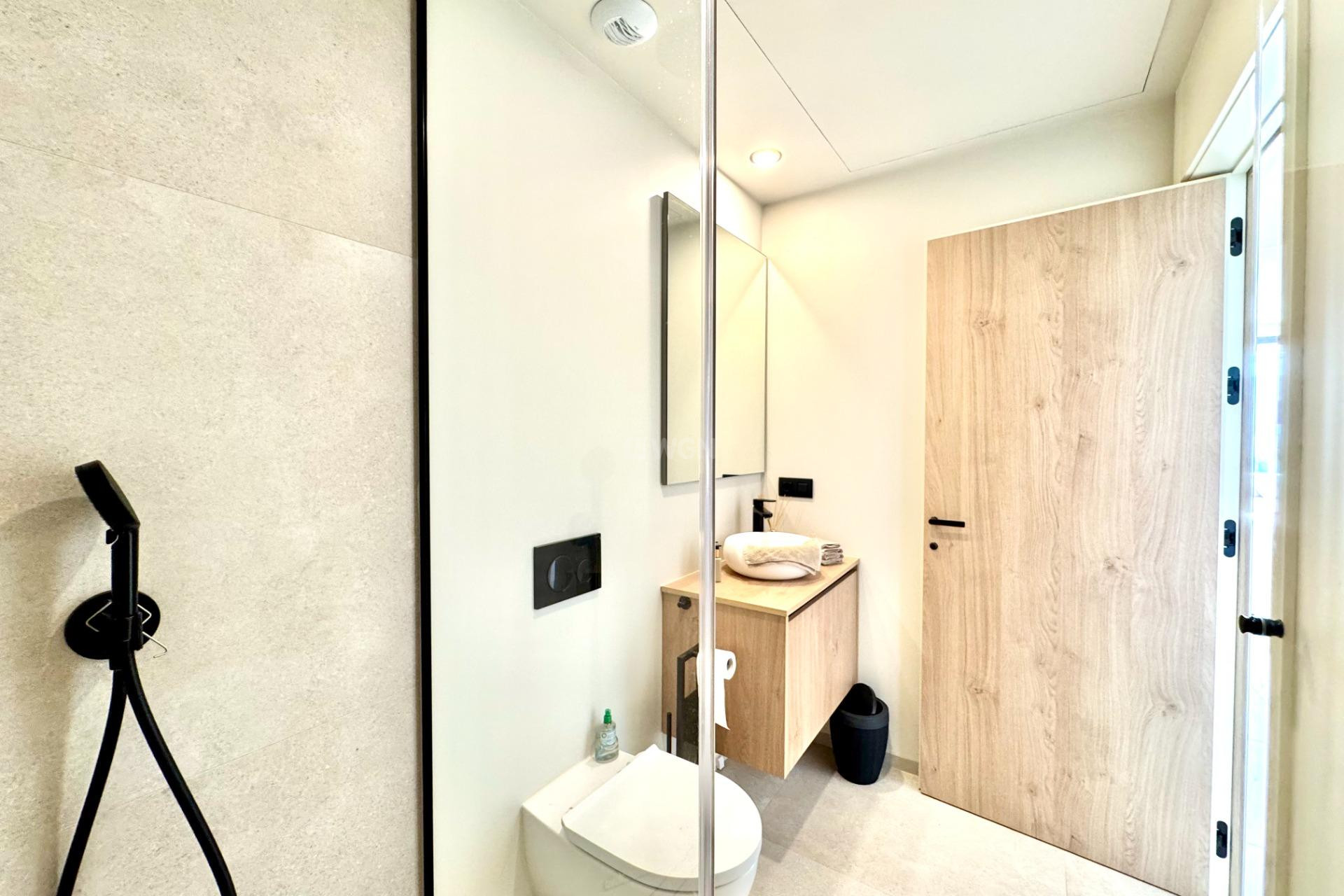 Resale - Apartment / flat - Orihuela - Las Colinas Golf