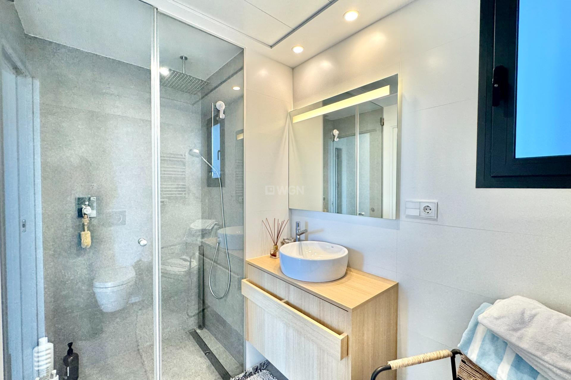 Resale - Apartment / flat - Orihuela - Las Colinas Golf