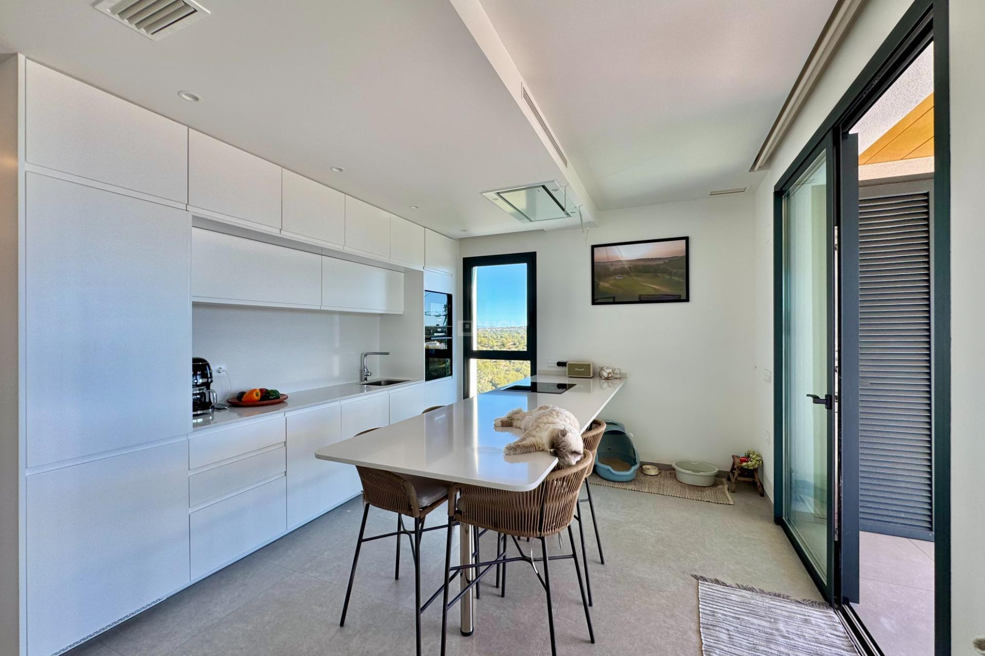 Resale - Apartment / flat - Orihuela - Las Colinas Golf