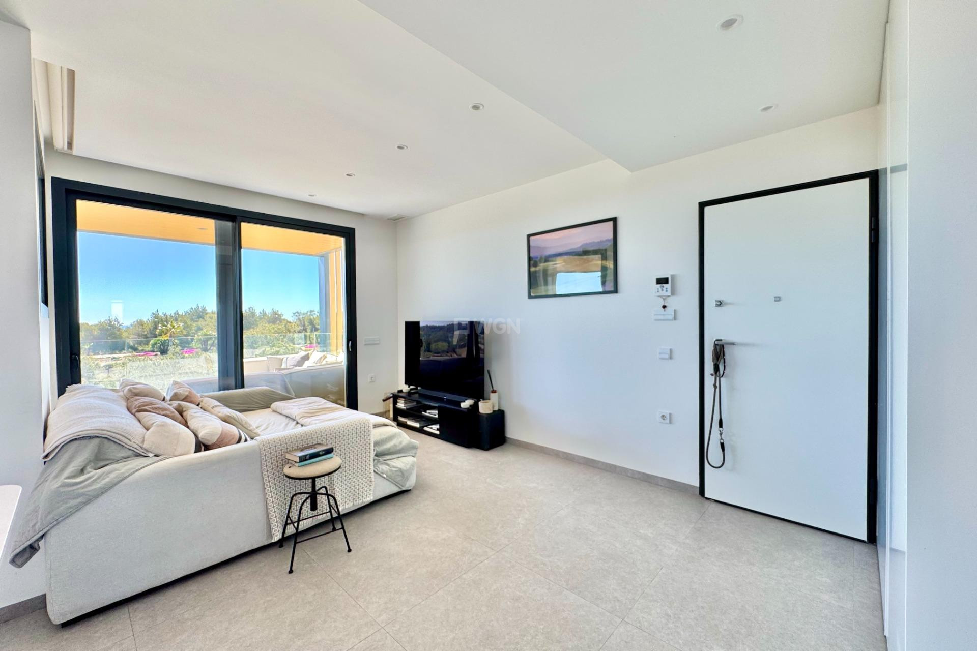 Resale - Apartment / flat - Orihuela - Las Colinas Golf