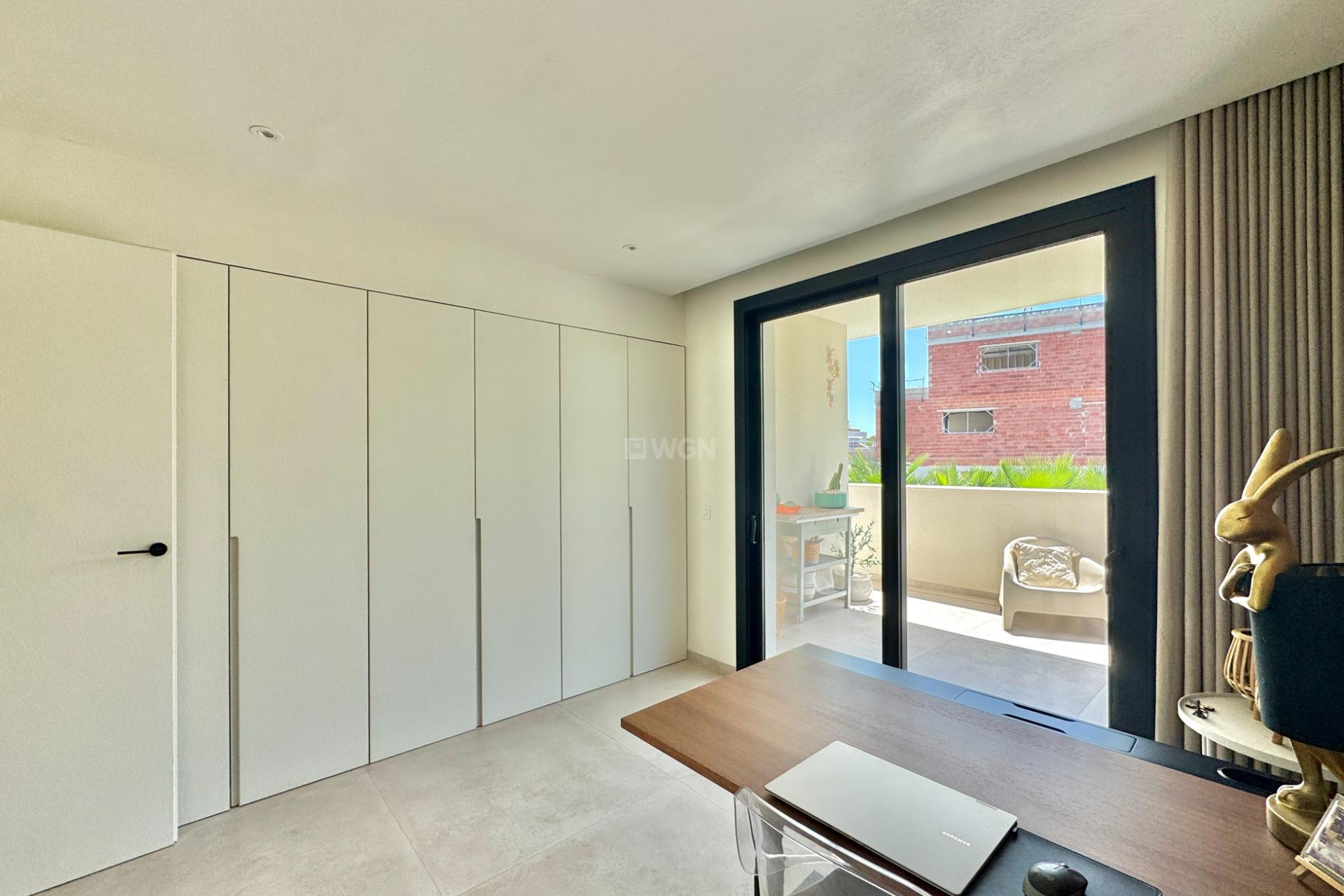Resale - Apartment / flat - Orihuela - Las Colinas Golf