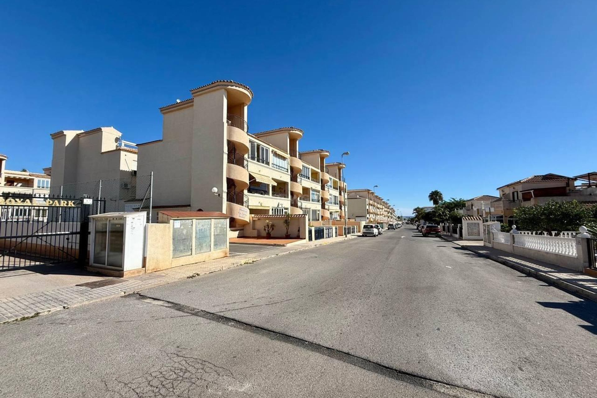 Resale - Apartment / flat - Orihuela - Los Balcones Y Los Altos