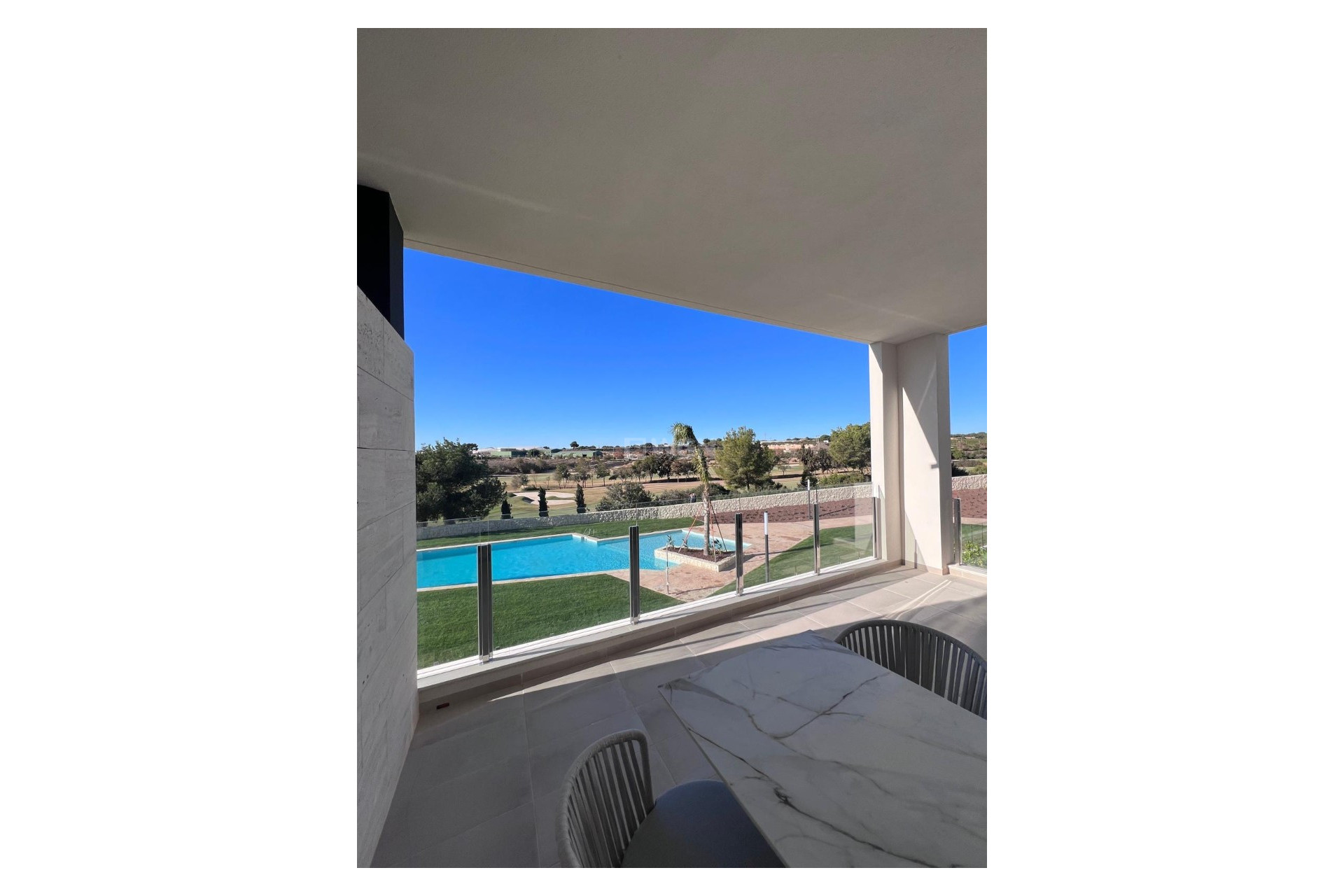 Resale - Apartment / flat - Pilar de la Horadada - Costa Blanca