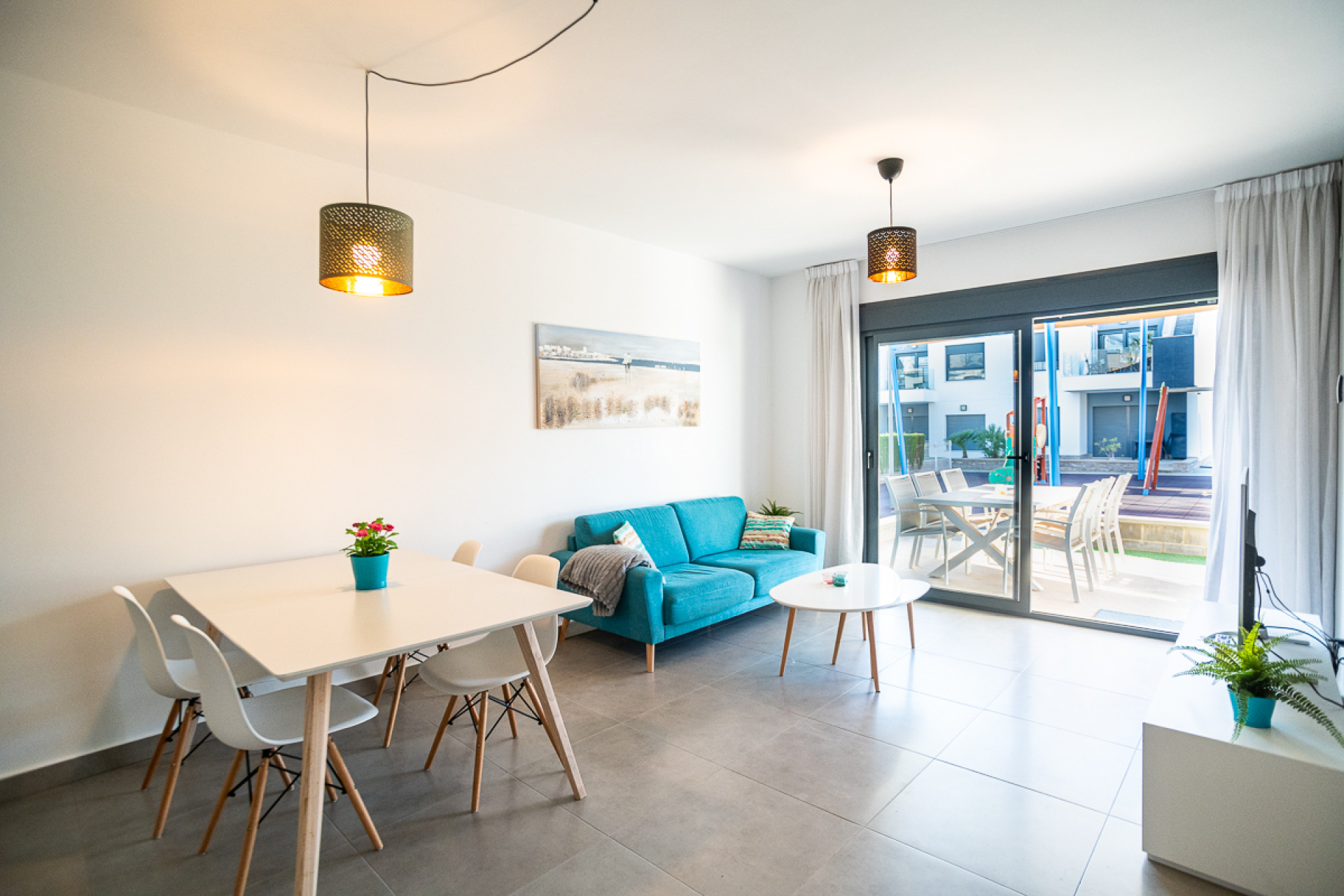 Resale - Apartment / flat - Pilar de la Horadada - Costa Blanca