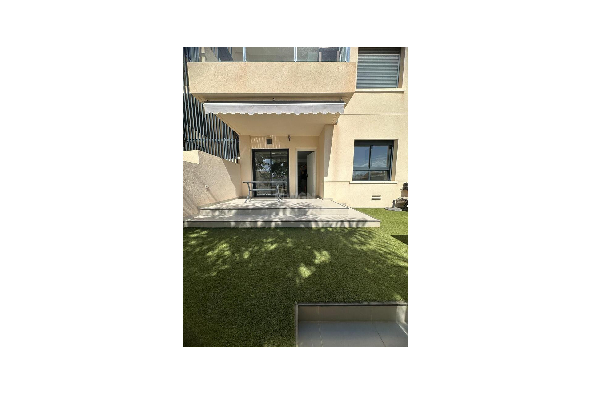 Resale - Apartment / flat - Pilar de la Horadada - Costa Blanca