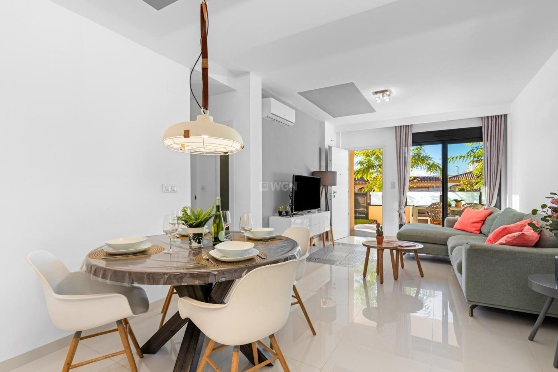 Resale - Apartment / flat - Pilar de la Horadada - Pueblo Latino