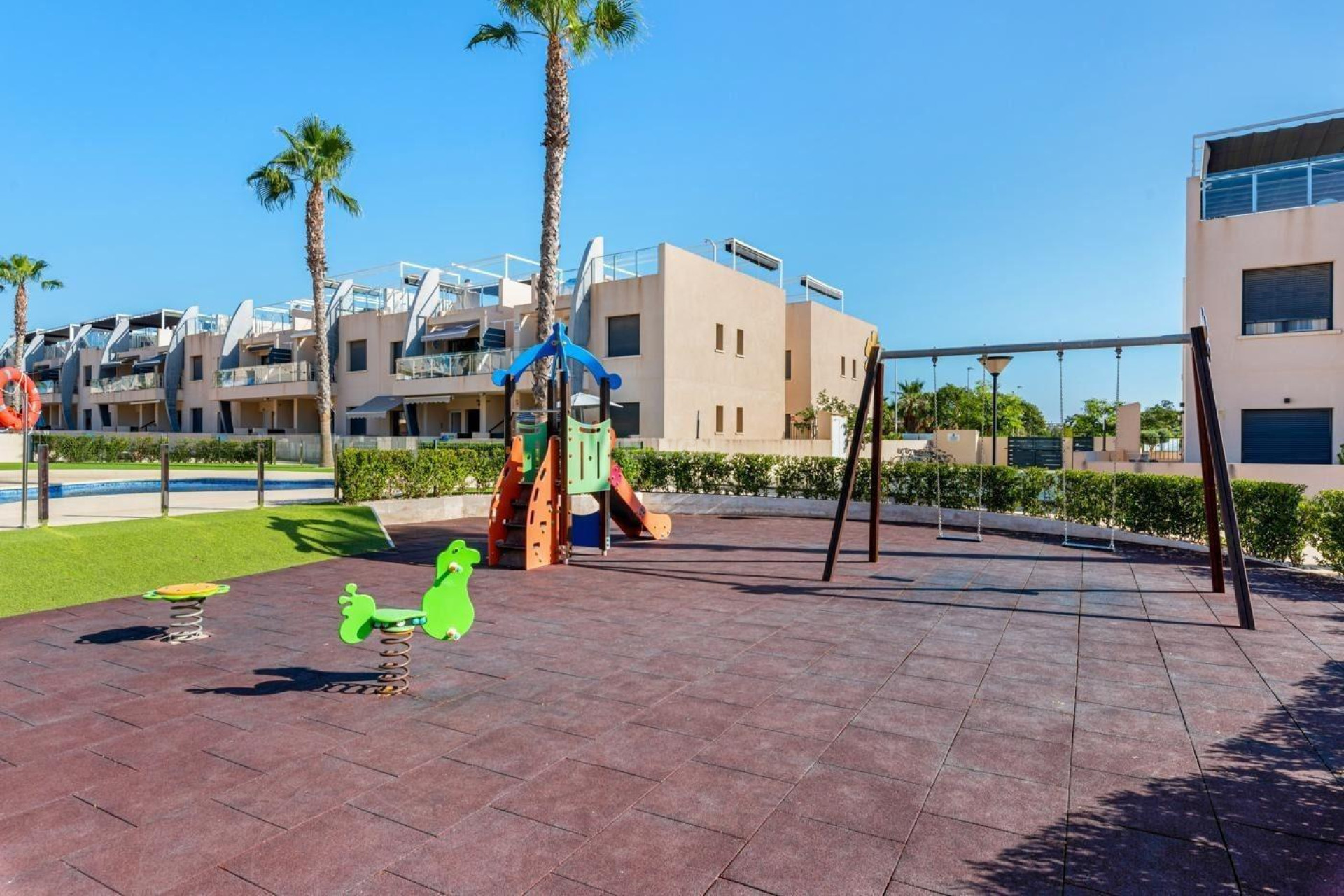 Resale - Apartment / flat - Pilar de la Horadada - Pueblo Latino